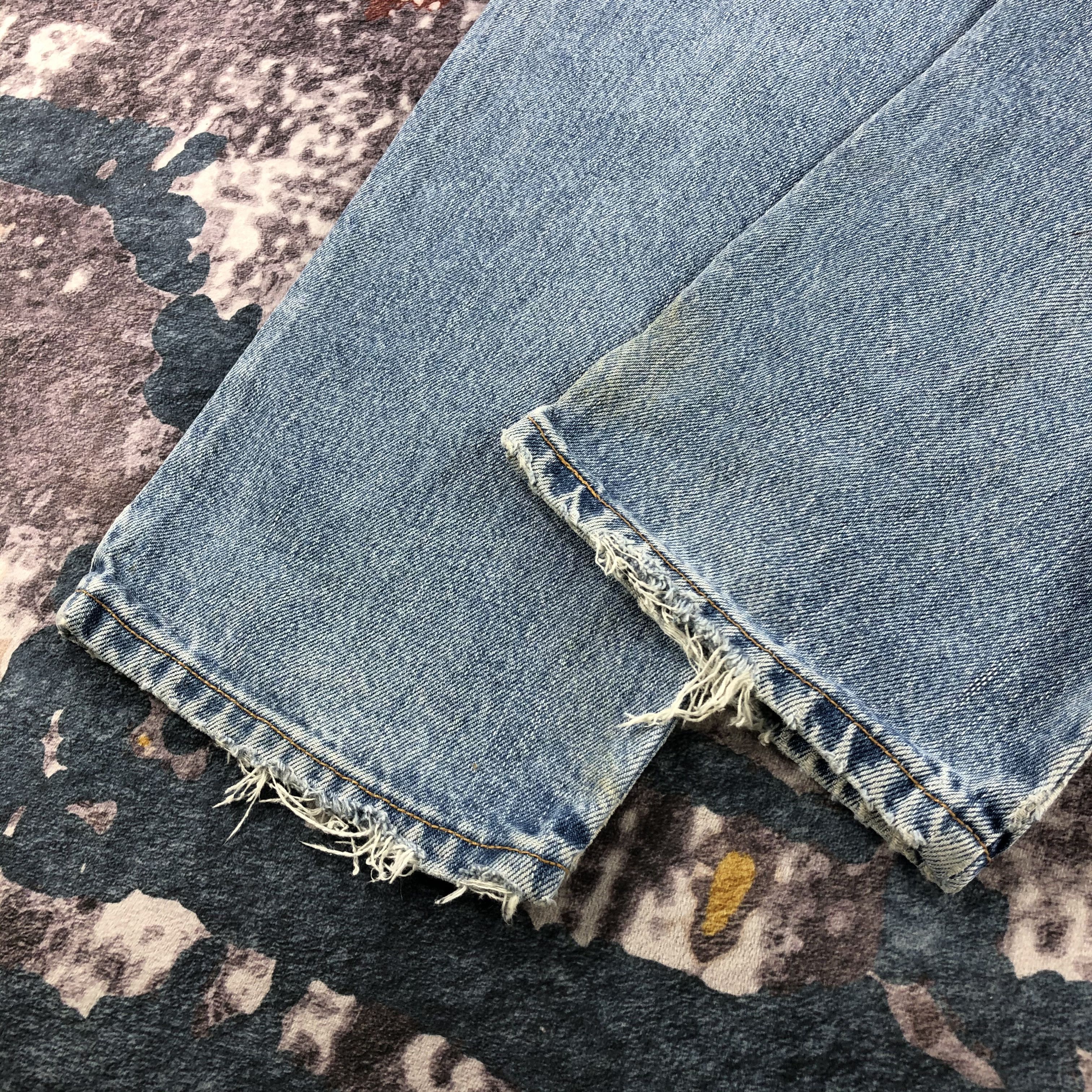 Levi's × Vintage Vintage 90s Light Wash Levis 550 Jeans-JM2413 Size US 33 - 4 Thumbnail