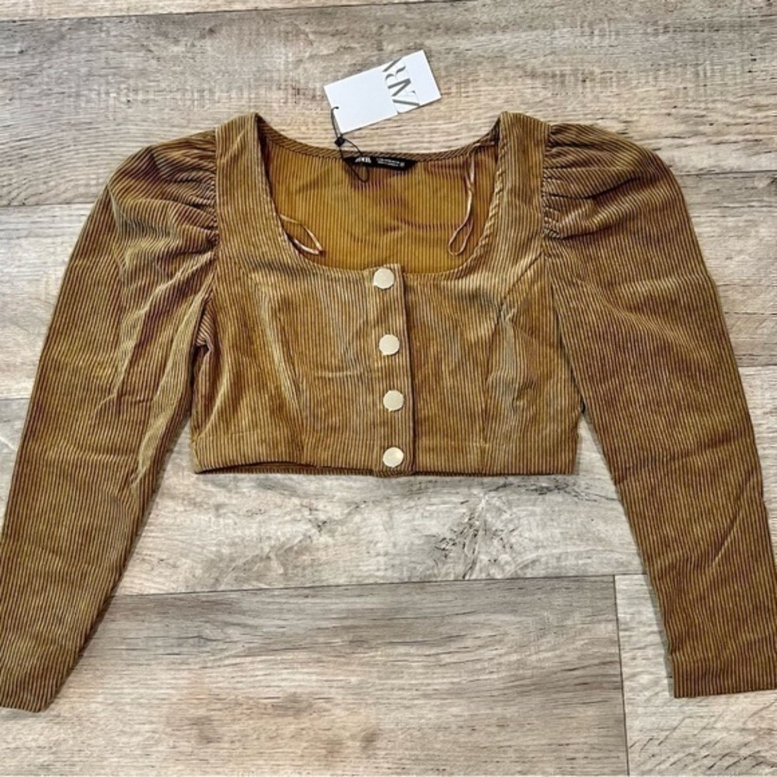 Zara ZARA Top with Metal Buttons NWT Size M / US 6-8 / IT 42-44 - 20 Thumbnail