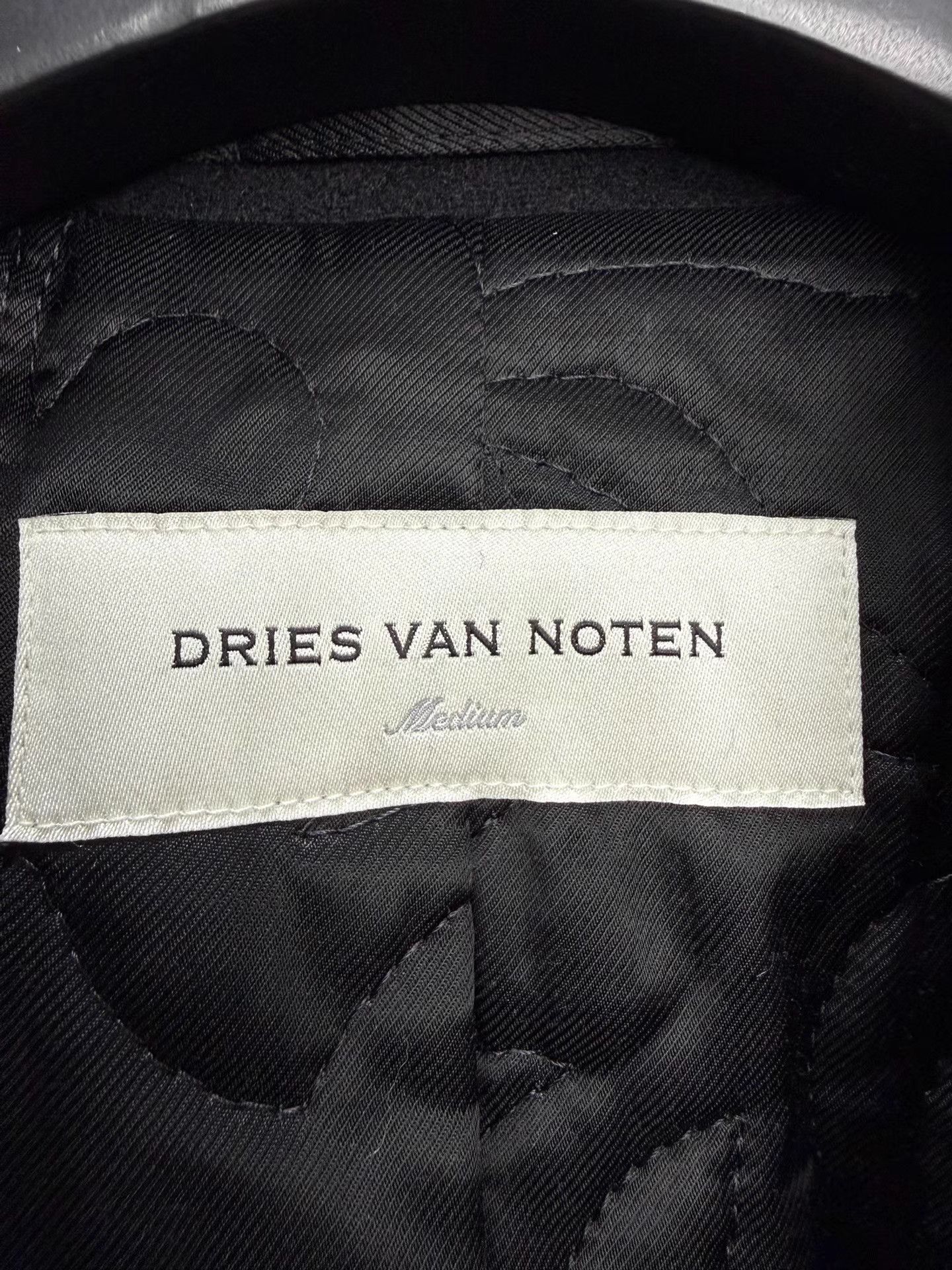 Dries Van Noten Dries Van Noten Round Shoulder Heavy Wool Coat K20 Size US M / EU 48-50 / 2 - 4 Thumbnail