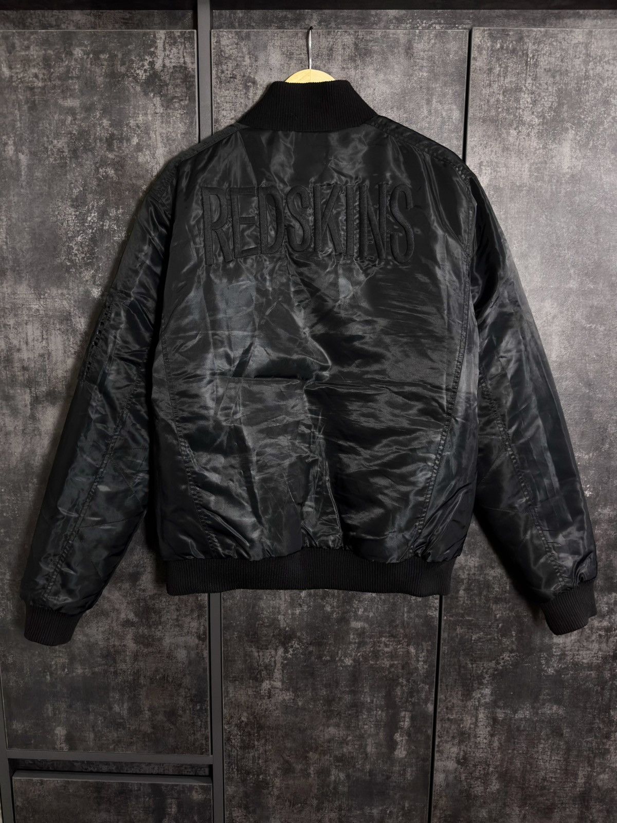 Other Vintage Redskins Reversible Bomber Jacket Y3 RRL Ma1 Alpha Size US L / EU 52-54 / 3 - 14 Thumbnail