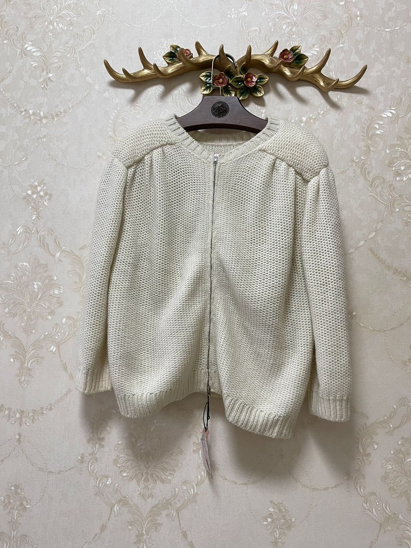 Miu Miu Miu Miu White Wool Mohair Thick-Knit Cardigan Size M / US 6-8 / IT 42-44 - 1 Thumbnail