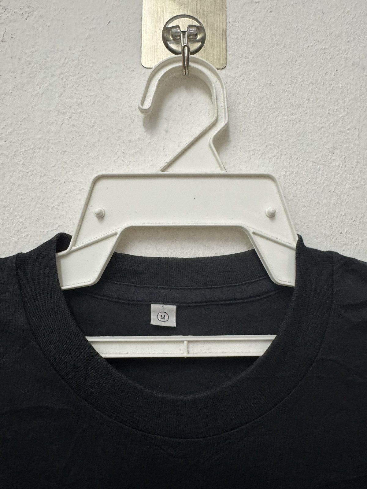 Vintage Vintage Rene Magritte Graphic Art La SkinsT shirt Size US M / EU 48-50 / 2 - 5 Thumbnail