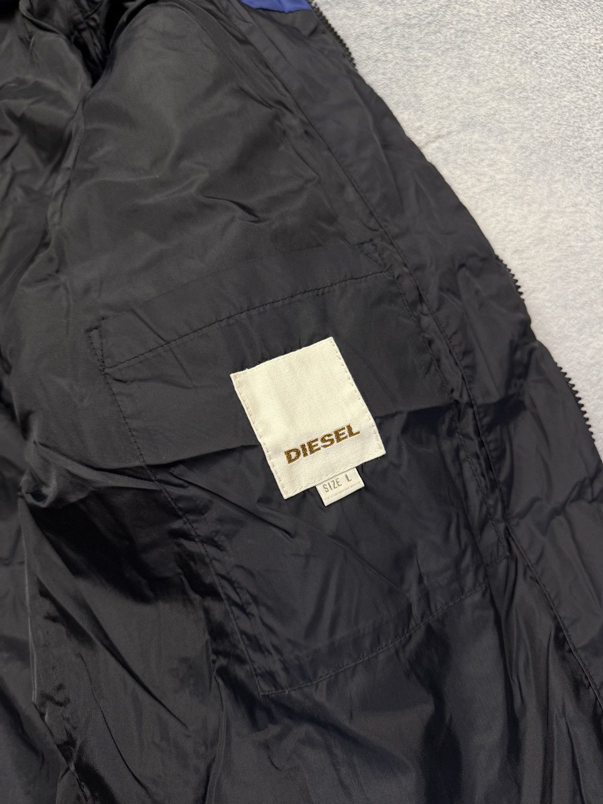 Diesel Vintage Diesel bomber jacket y2k Size L / US 10 / IT 46 - 12 Thumbnail