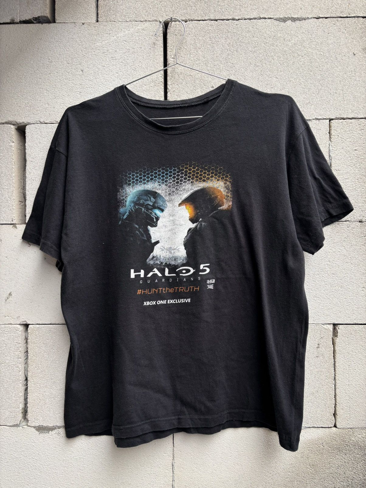 Halo Boxy Faded Halo 5 Xbox Video Game Black Tee Shirt Size US L / EU 52-54 / 3 - 1 Thumbnail