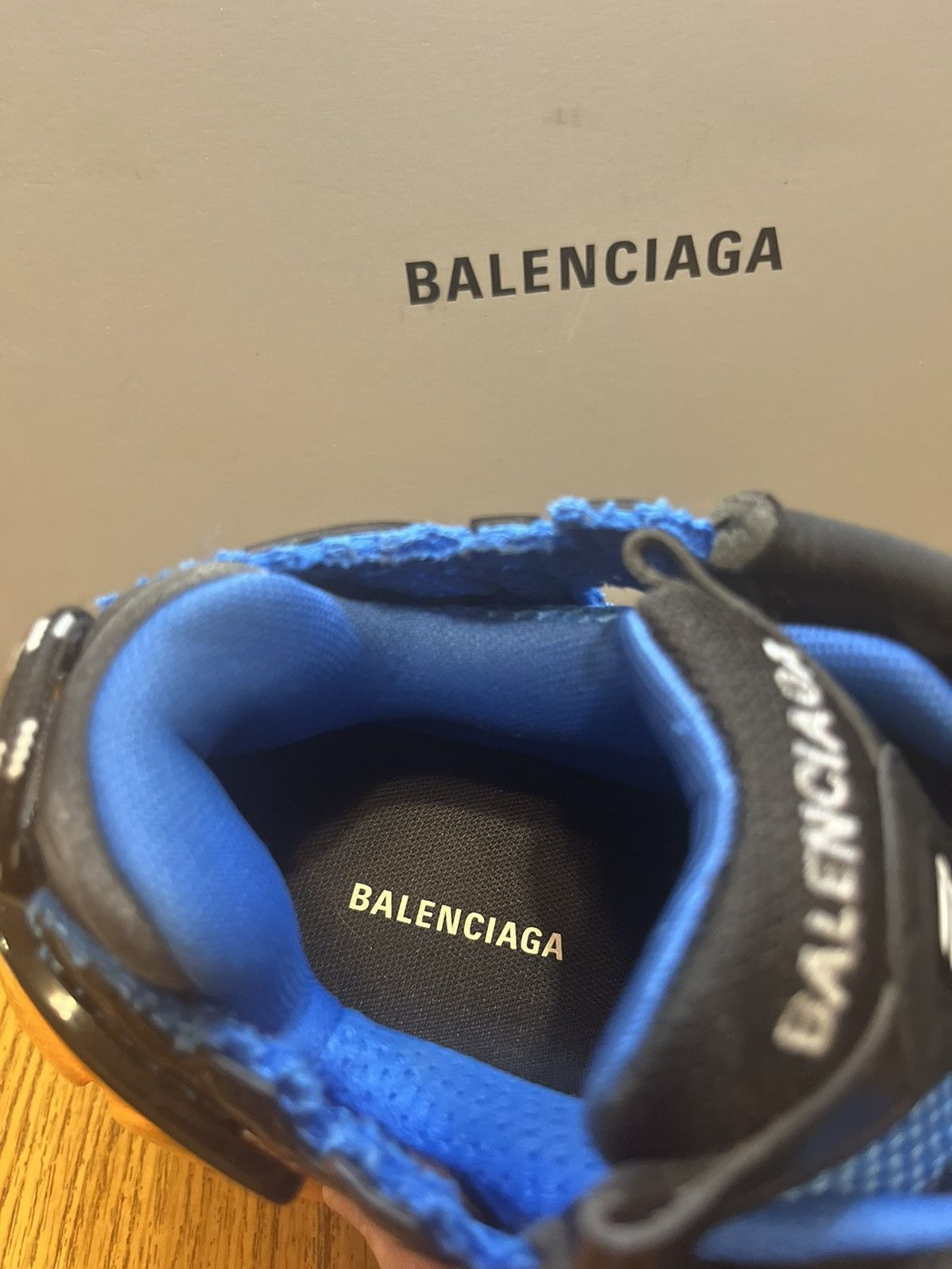 Balenciaga Balenciaga Runner Sneaker (Blue/Orange) Size US 9 / EU 42 - 8 Thumbnail