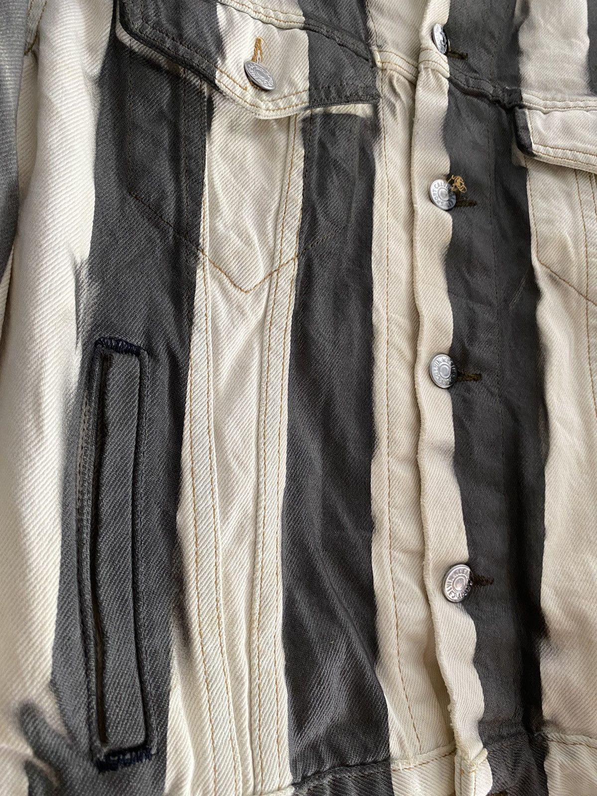 Calvin Klein 90s Calvin Klein Sports striped custom Denim jacket Size US M / EU 48-50 / 2 - 6 Thumbnail
