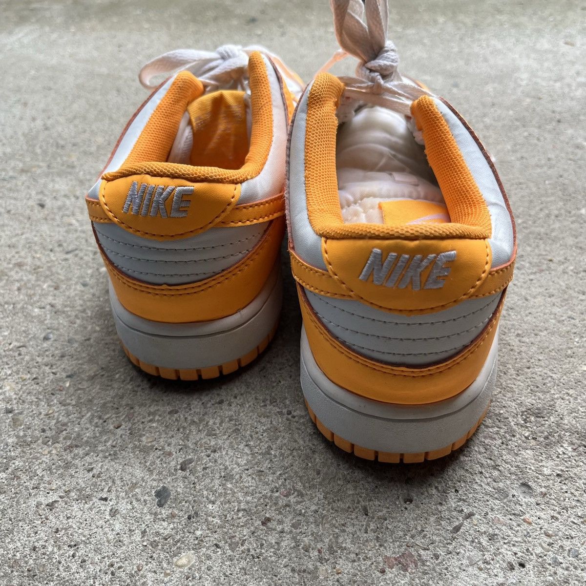 Nike Nike dunk low Laser Orange/White Size US 6.5 / IT 36.5 - 10 Thumbnail