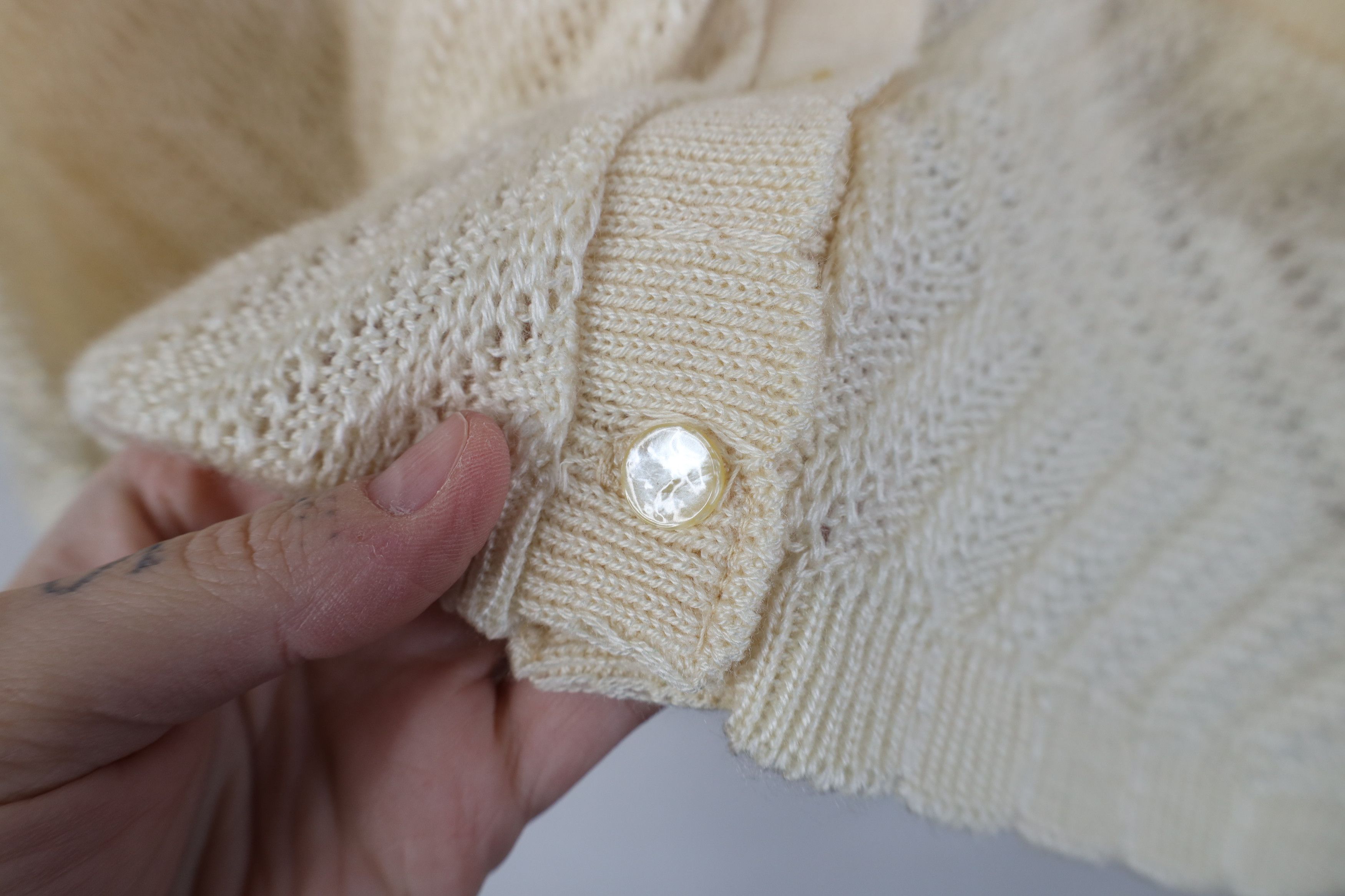 Vintage Deadstock Vintage 60s Streetwear Crochet Knit Sweater Vest Size L / US 10 / IT 46 - 5 Thumbnail