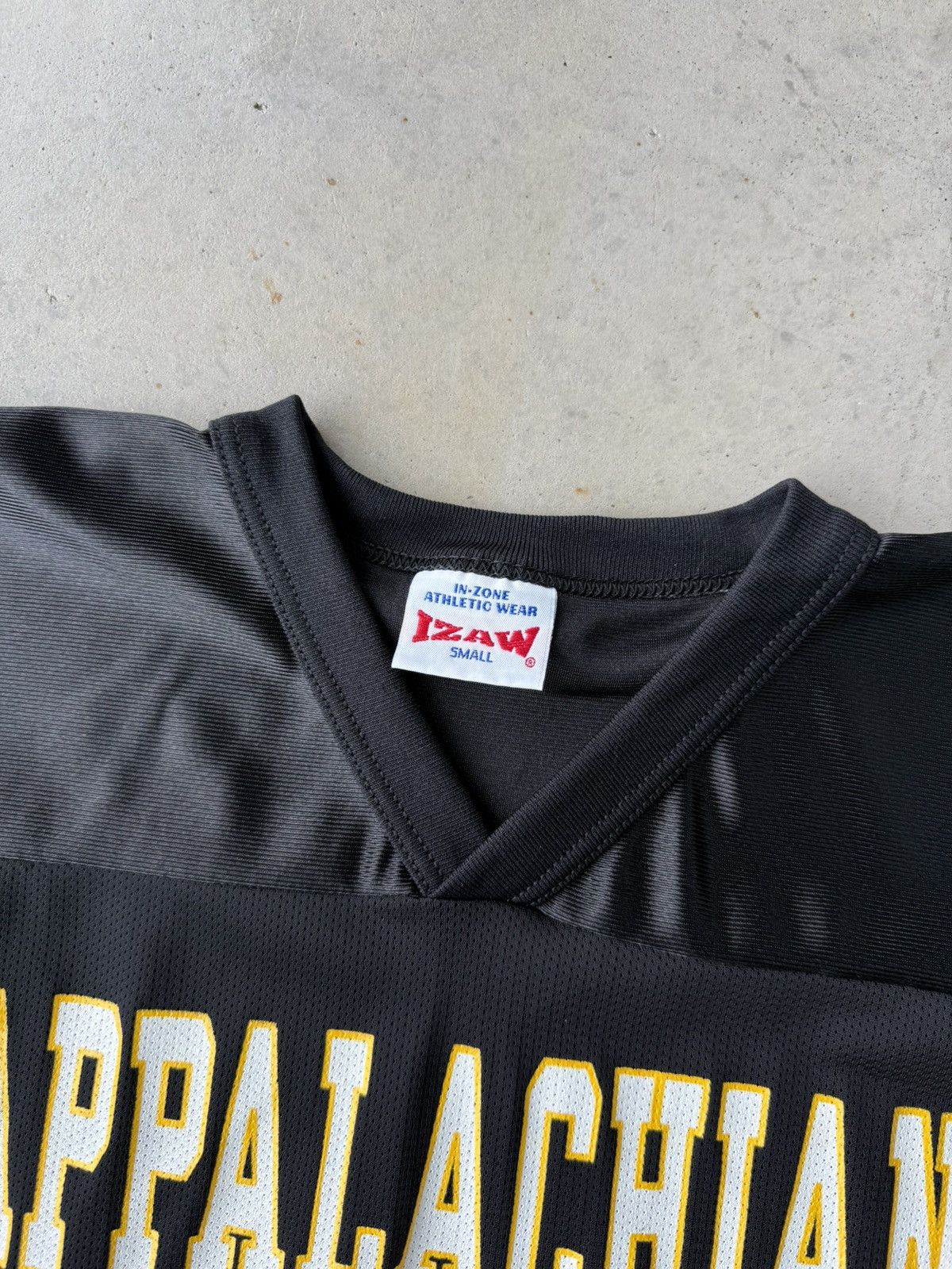 Vintage Vintage 90’s Appalachian State Mountaineers Football Jersey Size US S / EU 44-46 / 1 - 4 Thumbnail