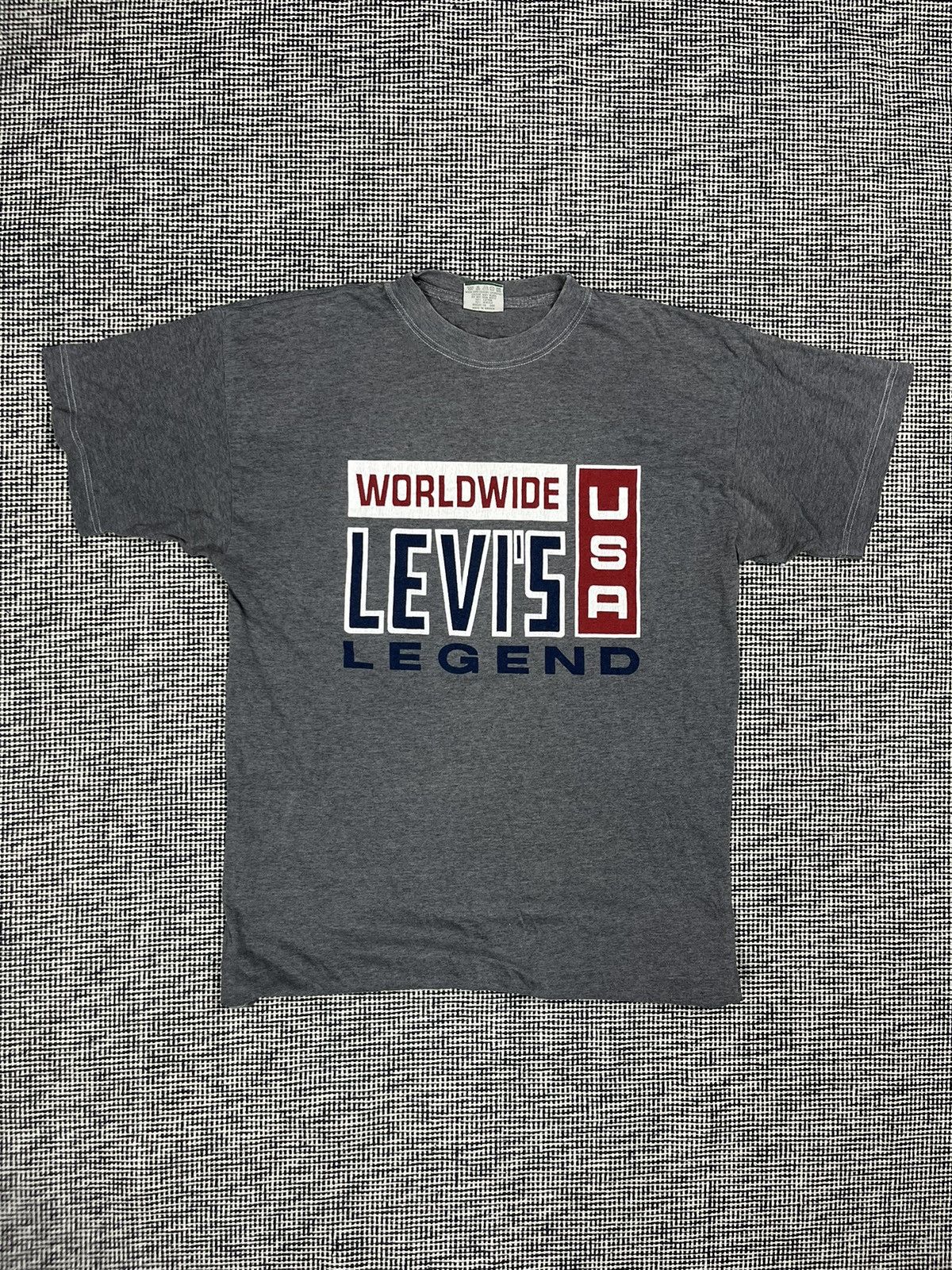 Levi's × Vintage Vintage 90s Levi’s usa promo t-shirt Size US L / EU 52-54 / 3 - 1 Thumbnail