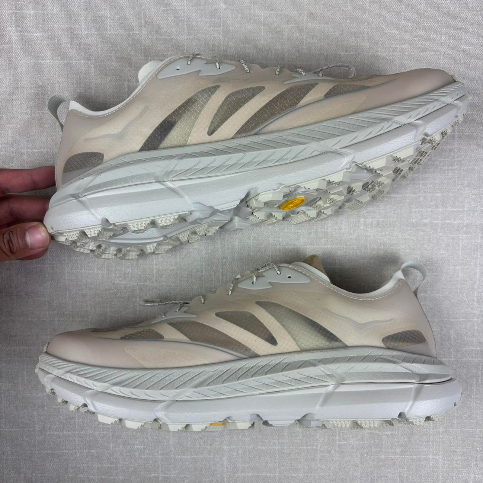 Hoka 2024 Hoka One One Mafate Speed 4 Lite “Satisfy Bone” 10.5M Size US 10.5 / EU 43-44 - 4 Thumbnail