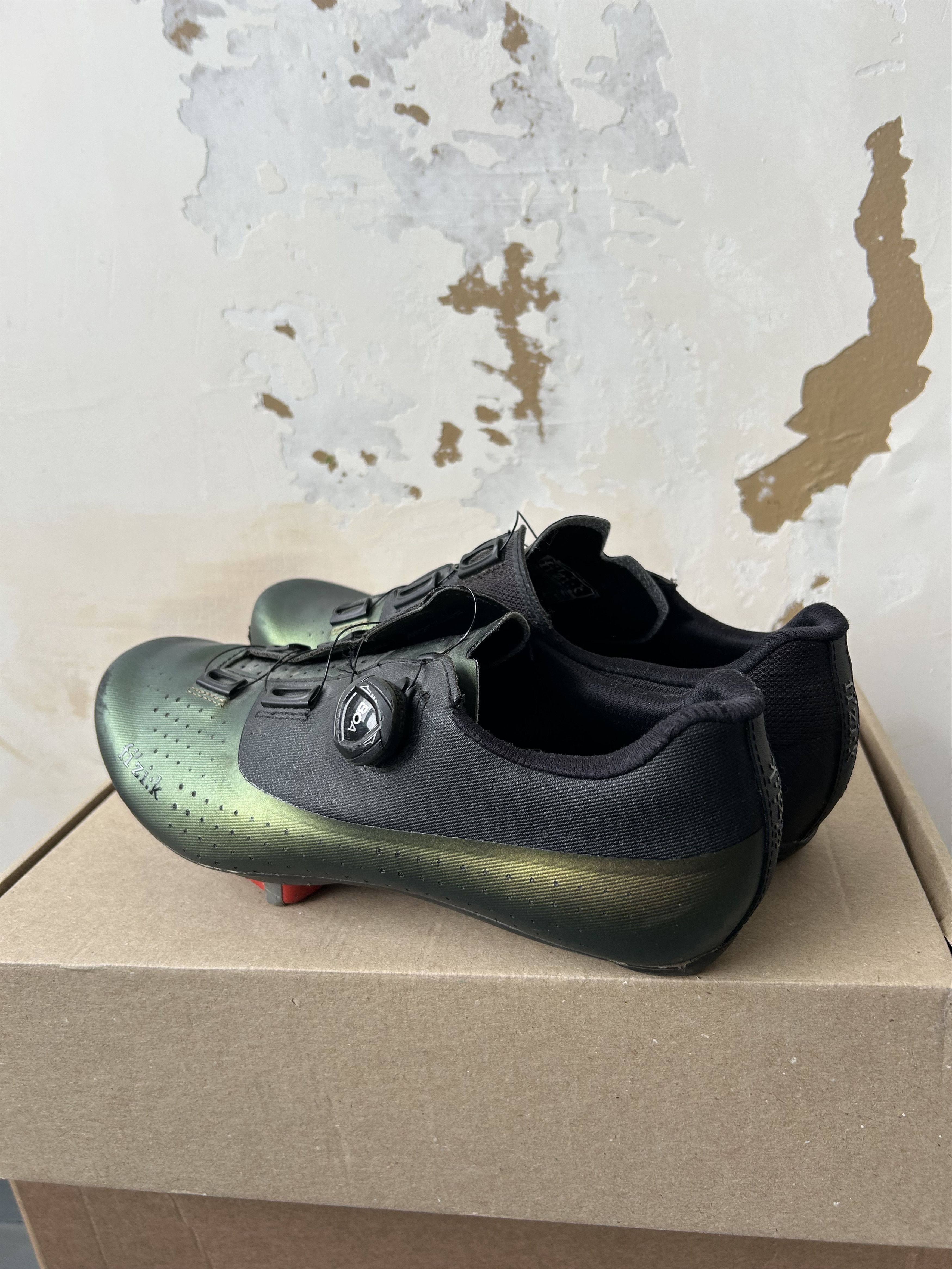 Pas Normal Studios Fizik Tempo 43EU Cycling Shoes Size US 10 / EU 43 - 4 Thumbnail