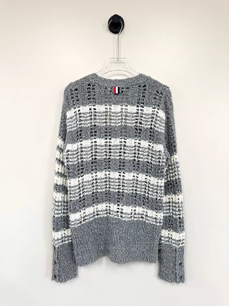 Thom Browne Thom Browne Gray and White Striped Knit Open Cardigan Size US XXS / EU 40 - 2 Thumbnail