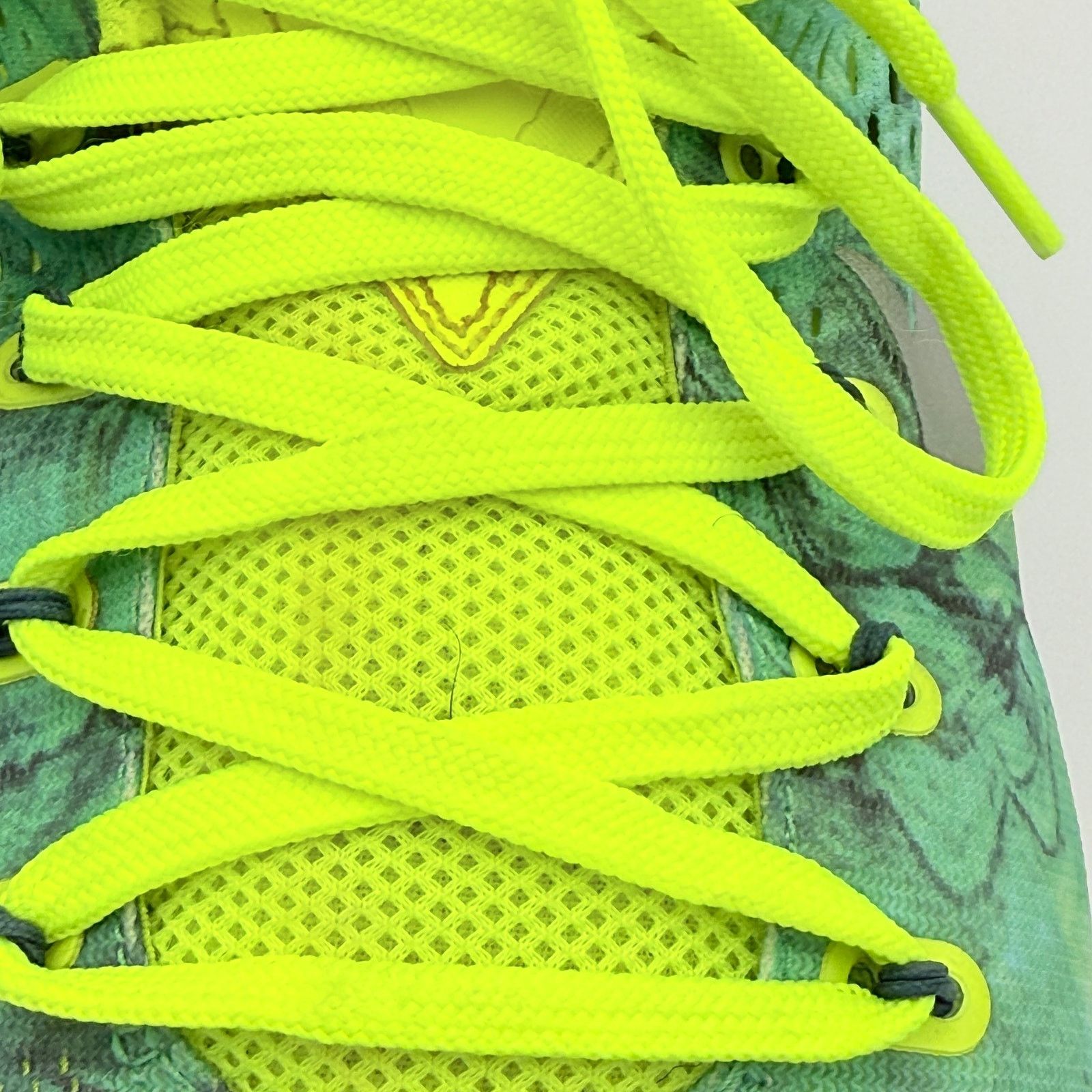 Nike Nike Kobe 9 EM Low 'Easter' - Size 12china Size US 12 / EU 45 - 6 Thumbnail