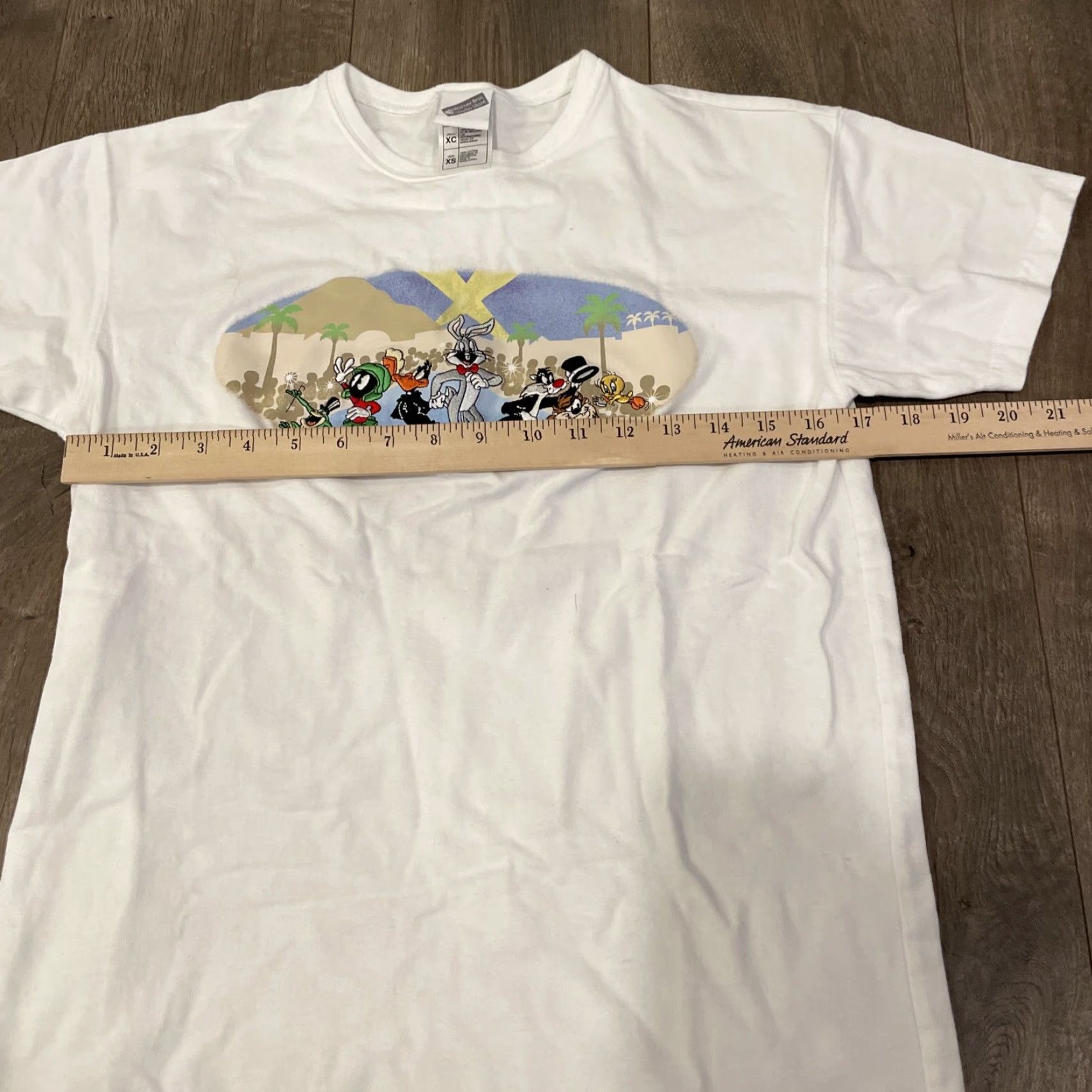 Vintage VINTAGE Warner Bros Looney Tunes Embroidered Characters T-Shirt XS White Men Short Sleeve Crew Neck 100% Cotton Embroidered Size US XS / EU 42 / 0 - 3 Thumbnail