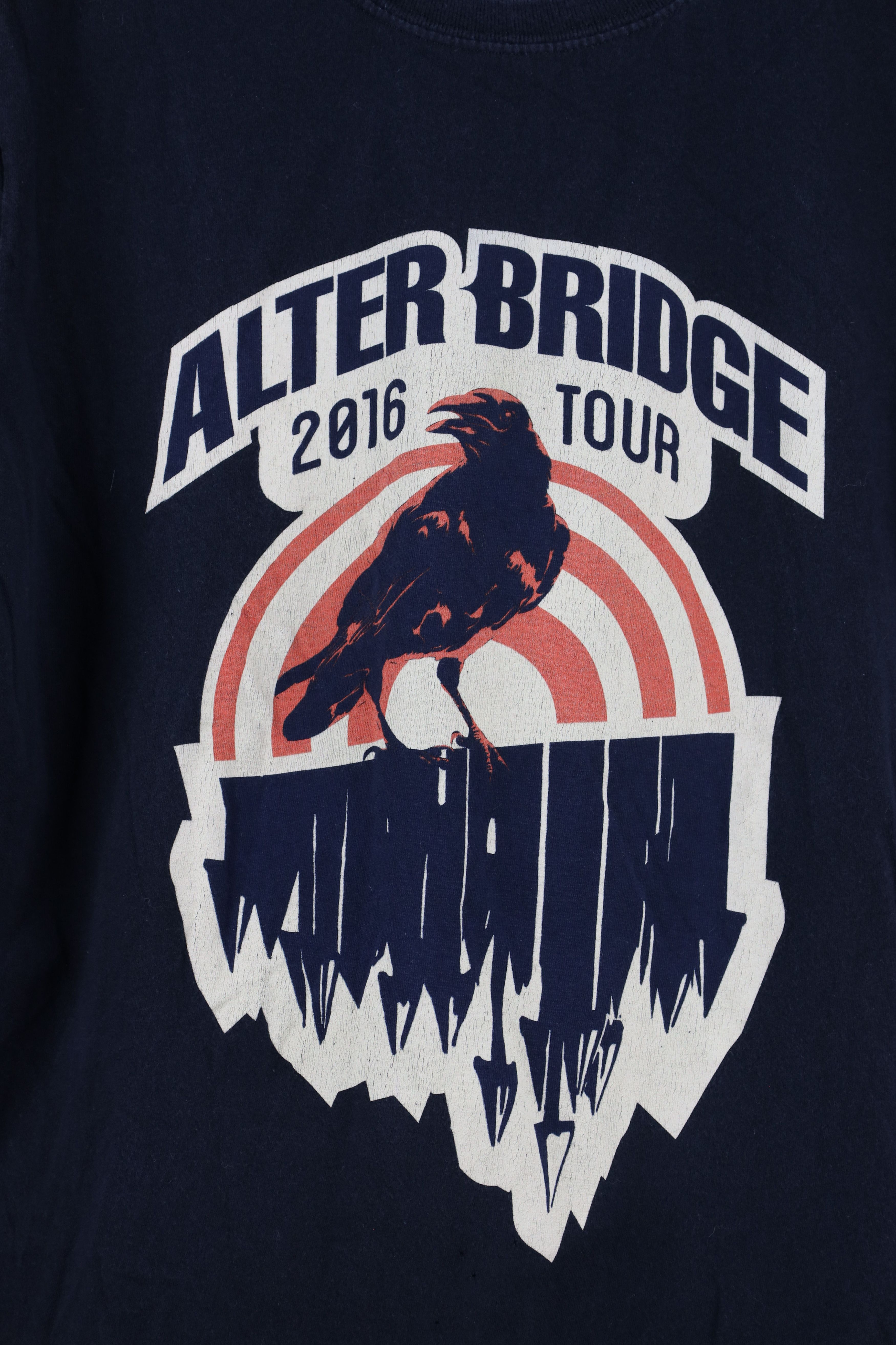 Vintage Vintage Y2K 2016 Tour Alter Bridge Band T-Shirt Black Cotton Size US M / EU 48-50 / 2 - 4 Thumbnail