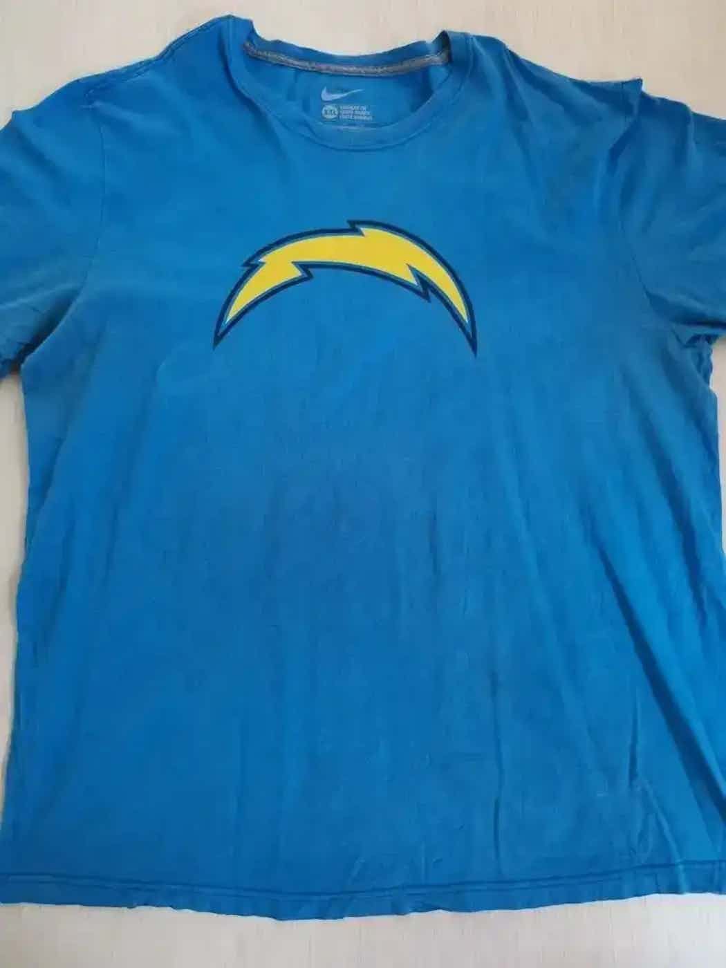 Nike Vintage Nike T Shirt Size US XXL / EU 58 / 5 - 1 Thumbnail