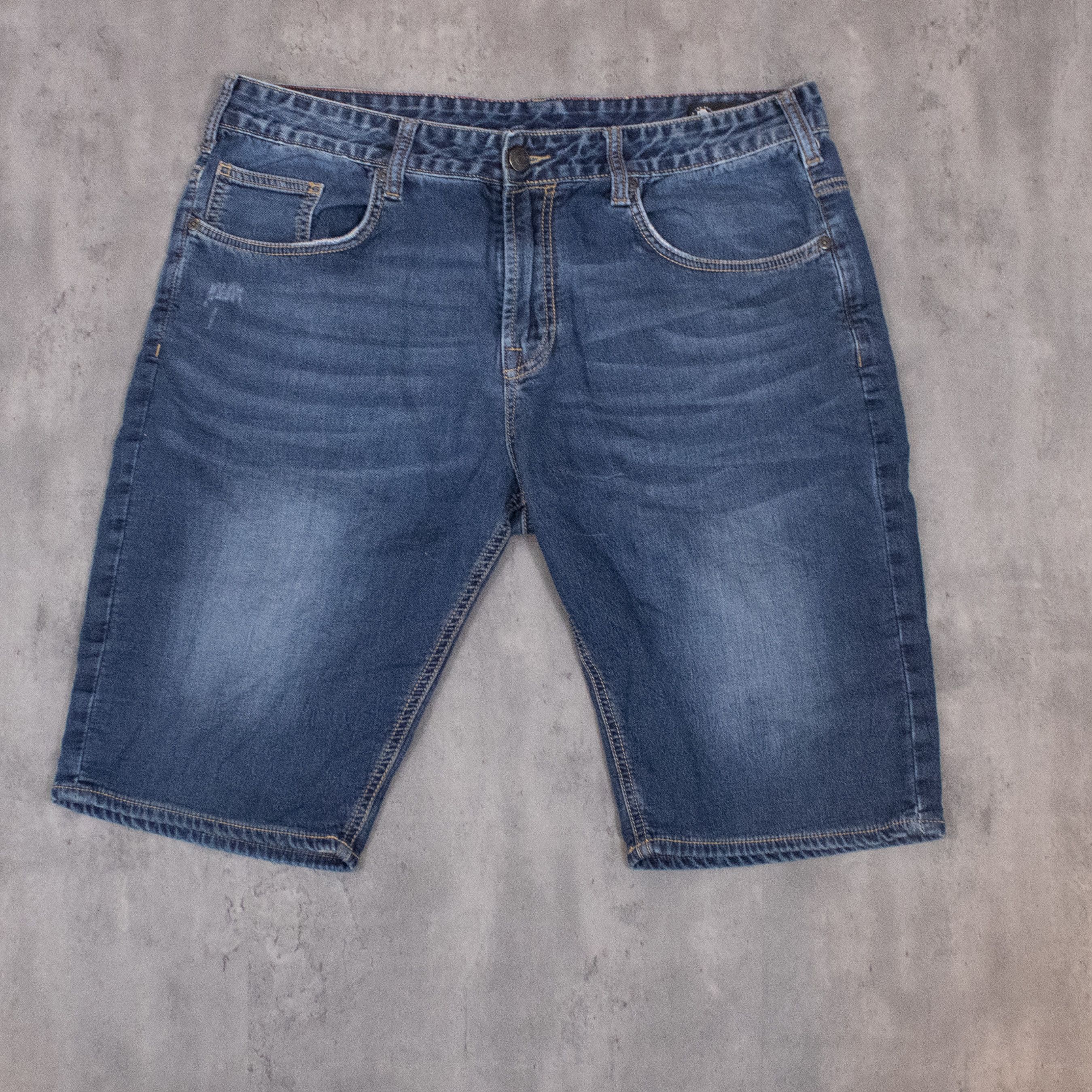 Vintage Y2K 2000's Live Free Midwash Baggy Jort Jean Shorts Size US 36 / EU 52 - 3 Thumbnail