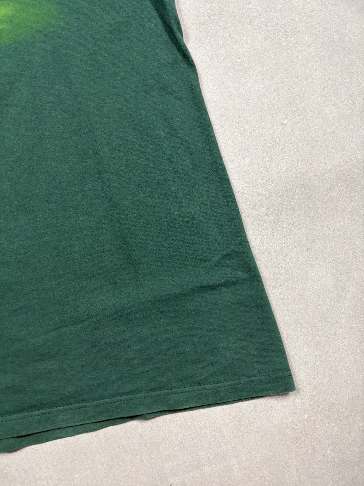 Vintage Vintage 1997 Alien Head Wild Oats Tee Sci-Fi Usa Ufo 90s Size US XL / EU 56 / 4 - 4 Thumbnail