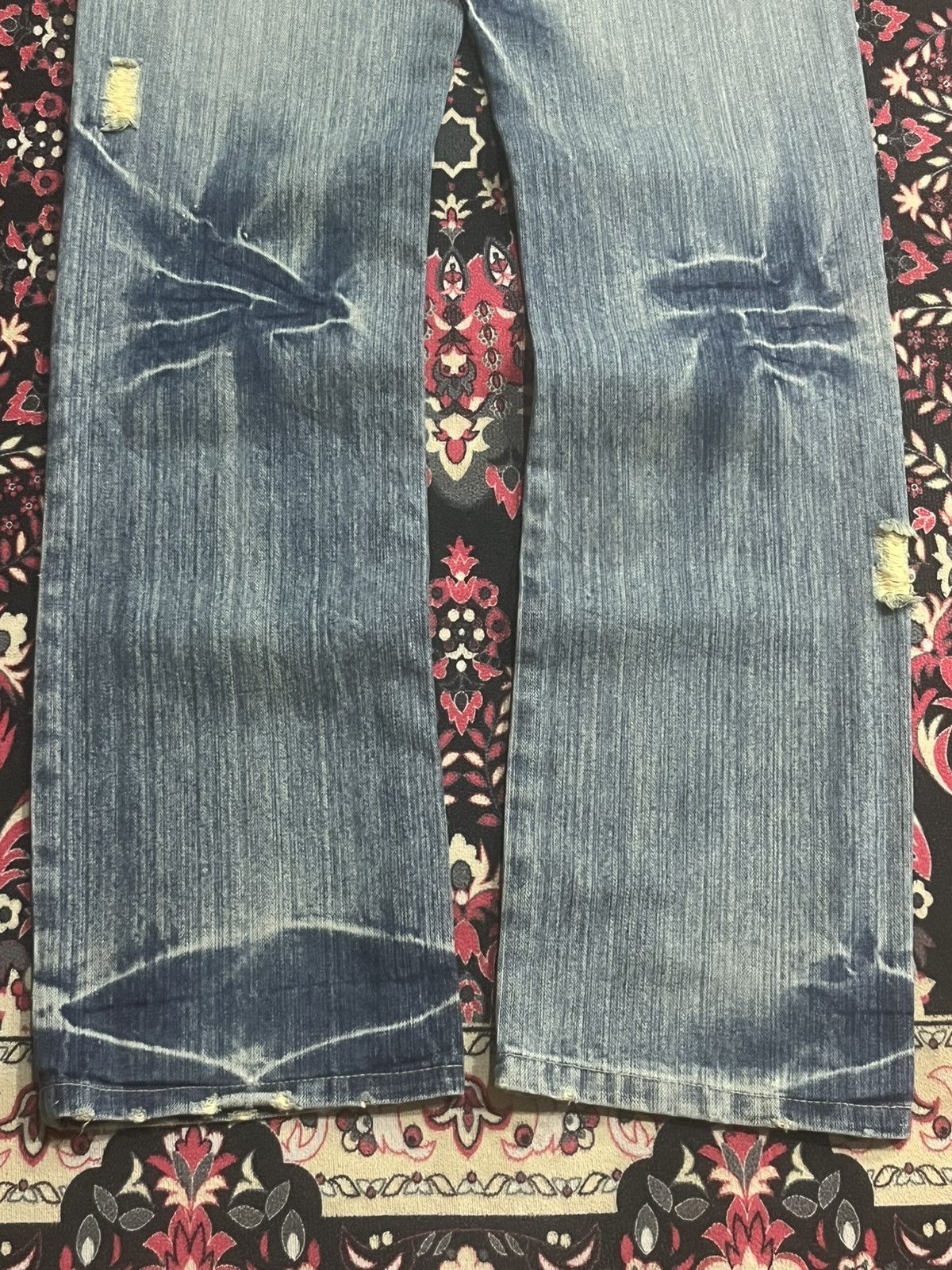 Le Grande Bleu (L.G.B.) Japanese Limited Dystopian Distress Blue Washed Grunge Jeans Size US 32 / EU 48 - 8 Thumbnail
