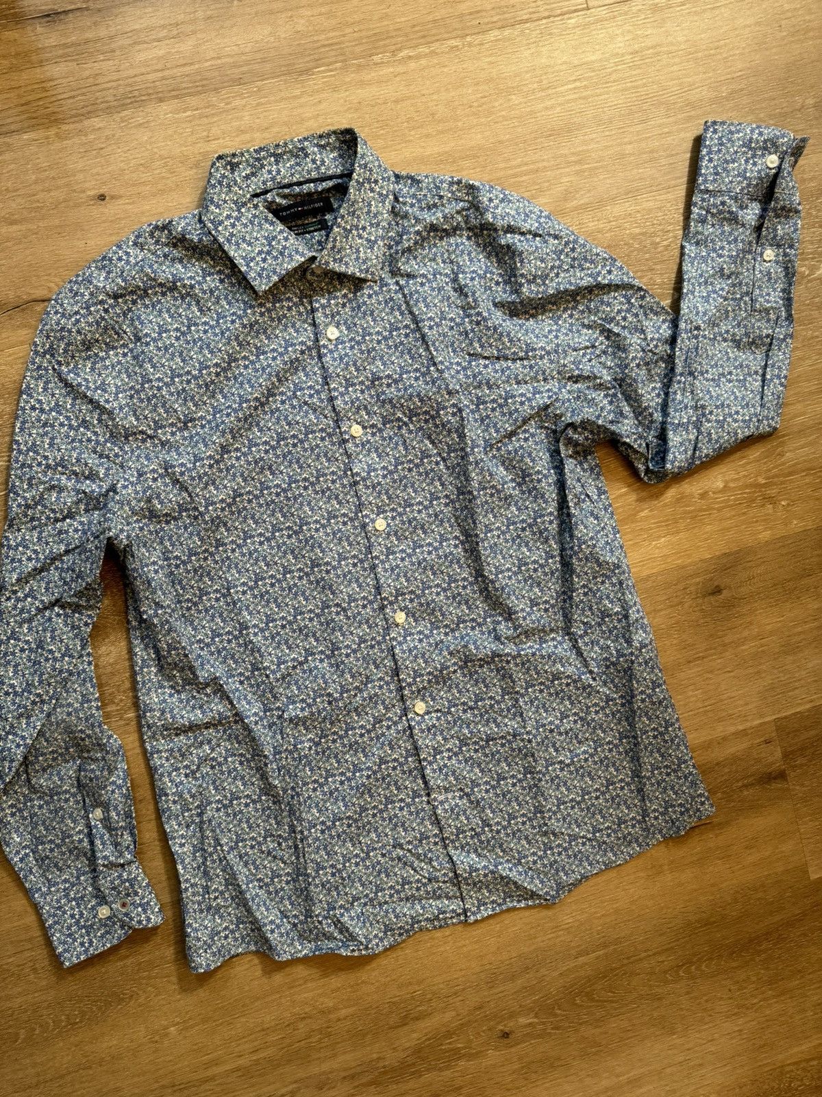 Tommy Hilfiger × Tommy Jeans × Vintage Floral All Over Print Tommy Button Up Dress Shirt Size US XL / EU 56 / 4 - 15 Thumbnail