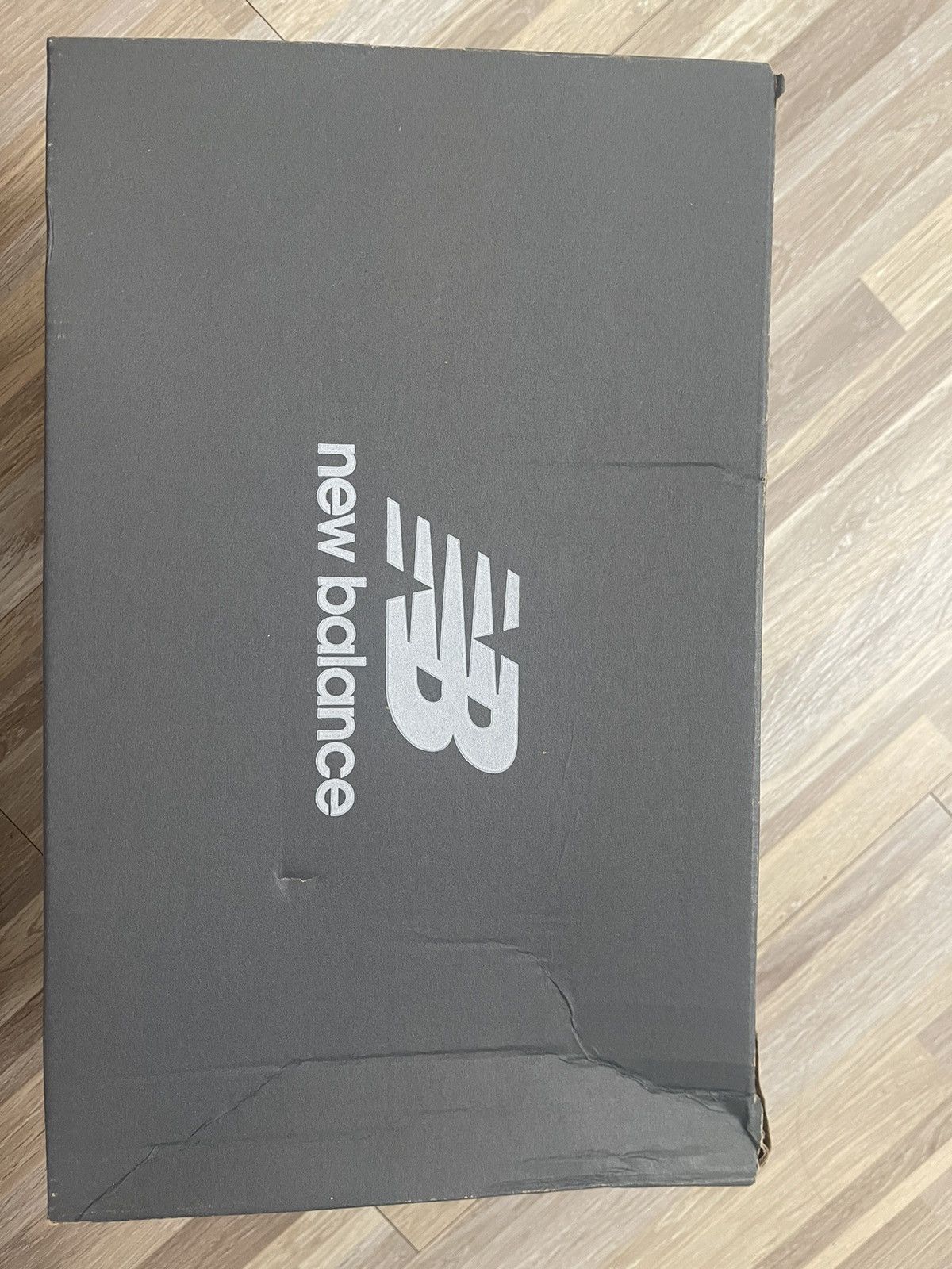 New Balance Brand new New Balance 2002R Size US 5.5 / EU 38 - 2 Thumbnail