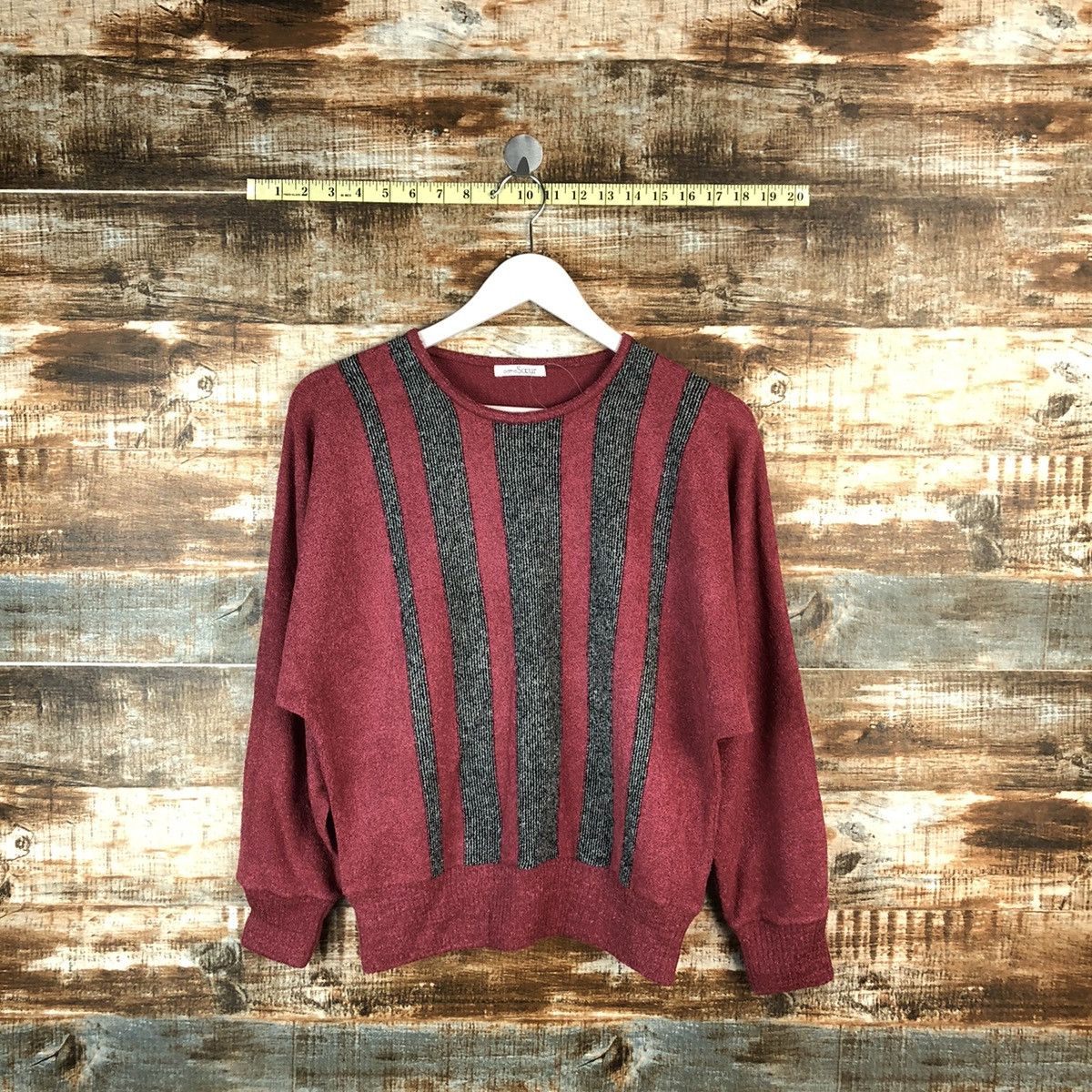 Homespun Knitwear × Japanese Brand Patria Soeur vintage Red Knitwear #A1358 Size S / US 4 / IT 40 - 1 Thumbnail