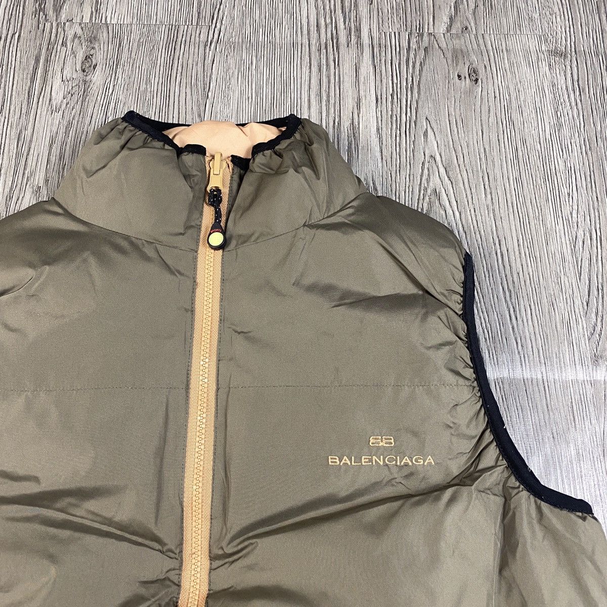 Balenciaga Balenciaga Puffer Down Reversible Vest Jacket Size US M / EU 48-50 / 2 - 2 Thumbnail