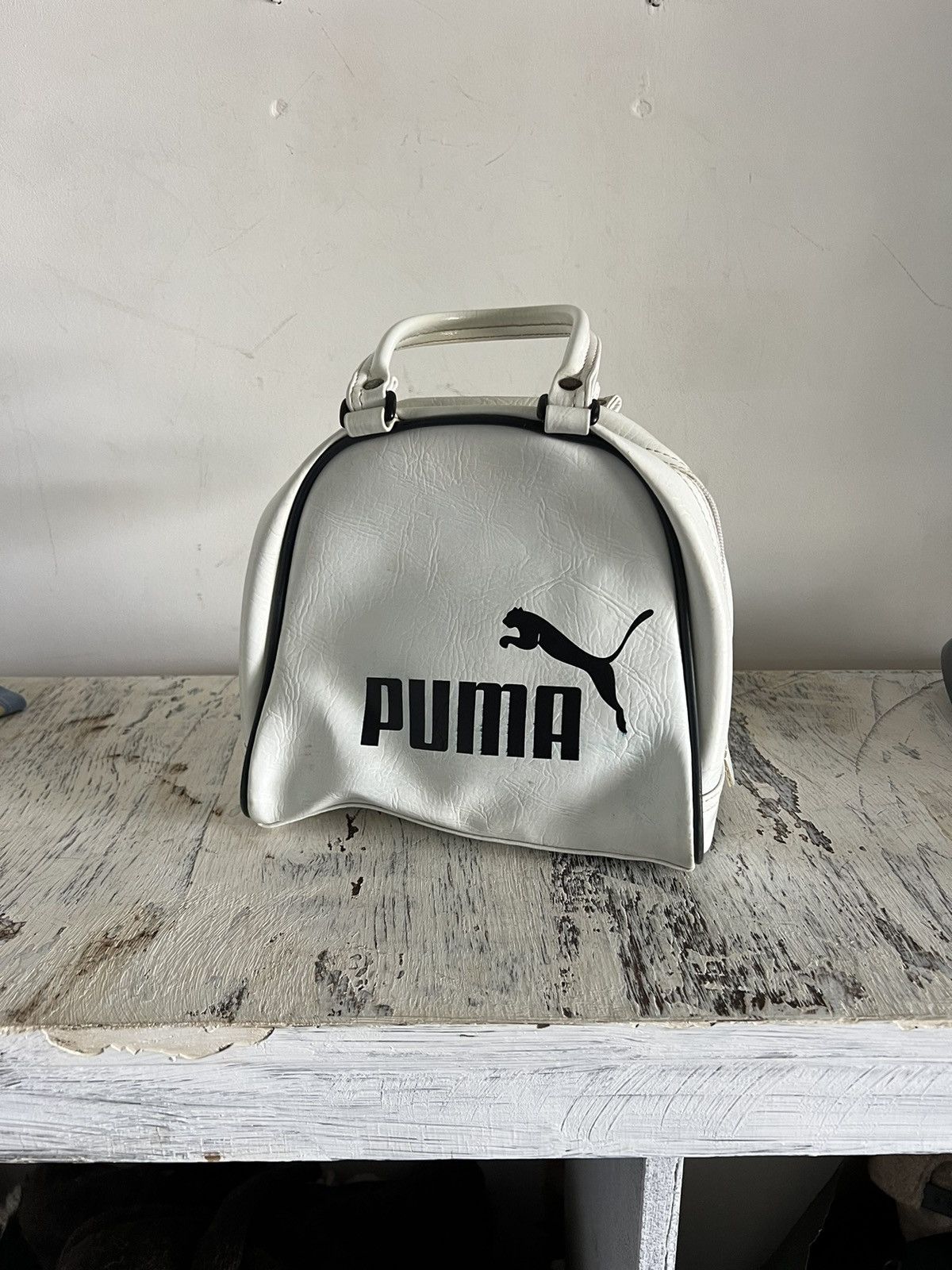 Puma × Vintage Puma vintage faux leather logo handle bag Size ONE SIZE - 1 Thumbnail