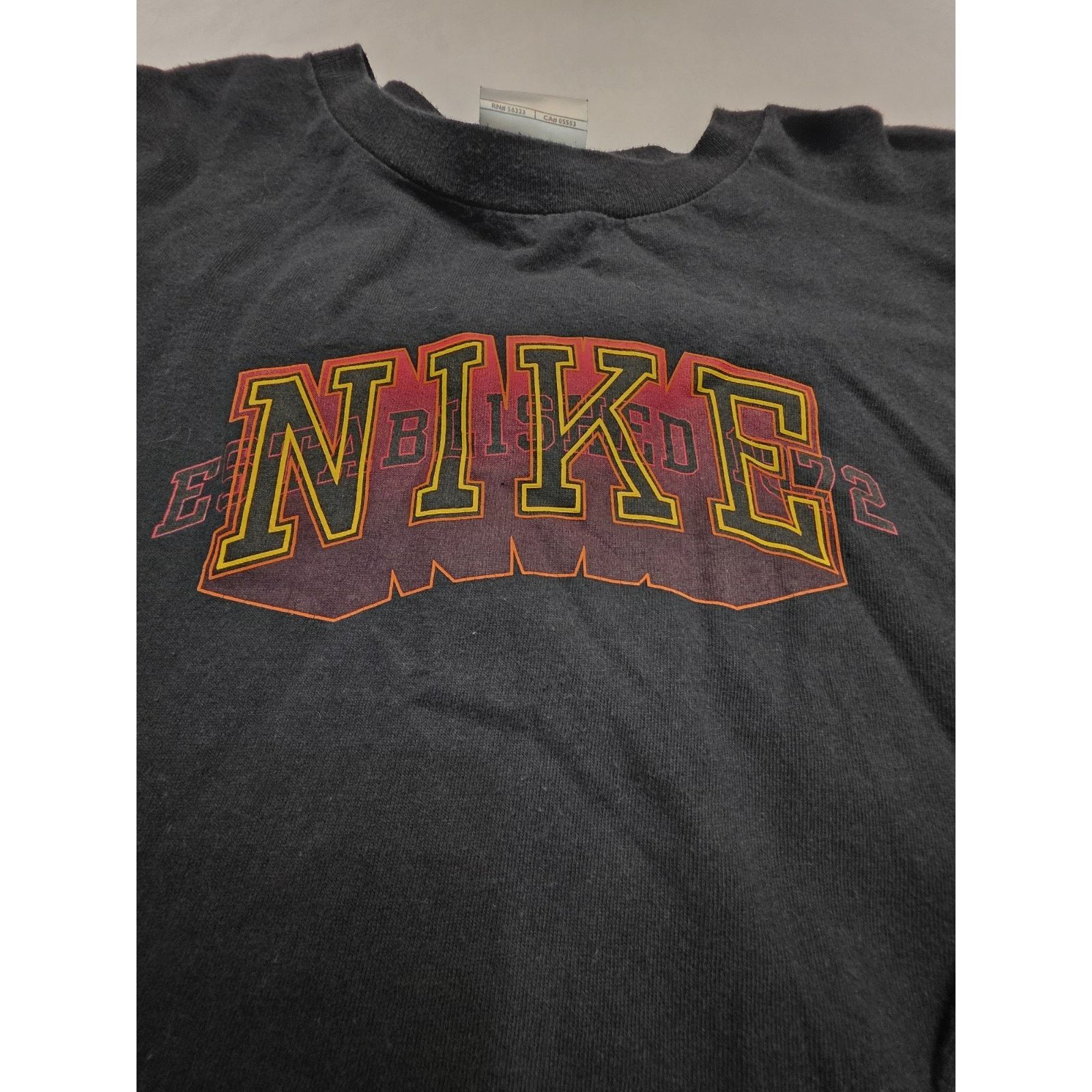 Nike Vintage Nike Men's Size Xl Longsleeve Grey T-Shirt Size US XL / EU 56 / 4 - 1 Thumbnail