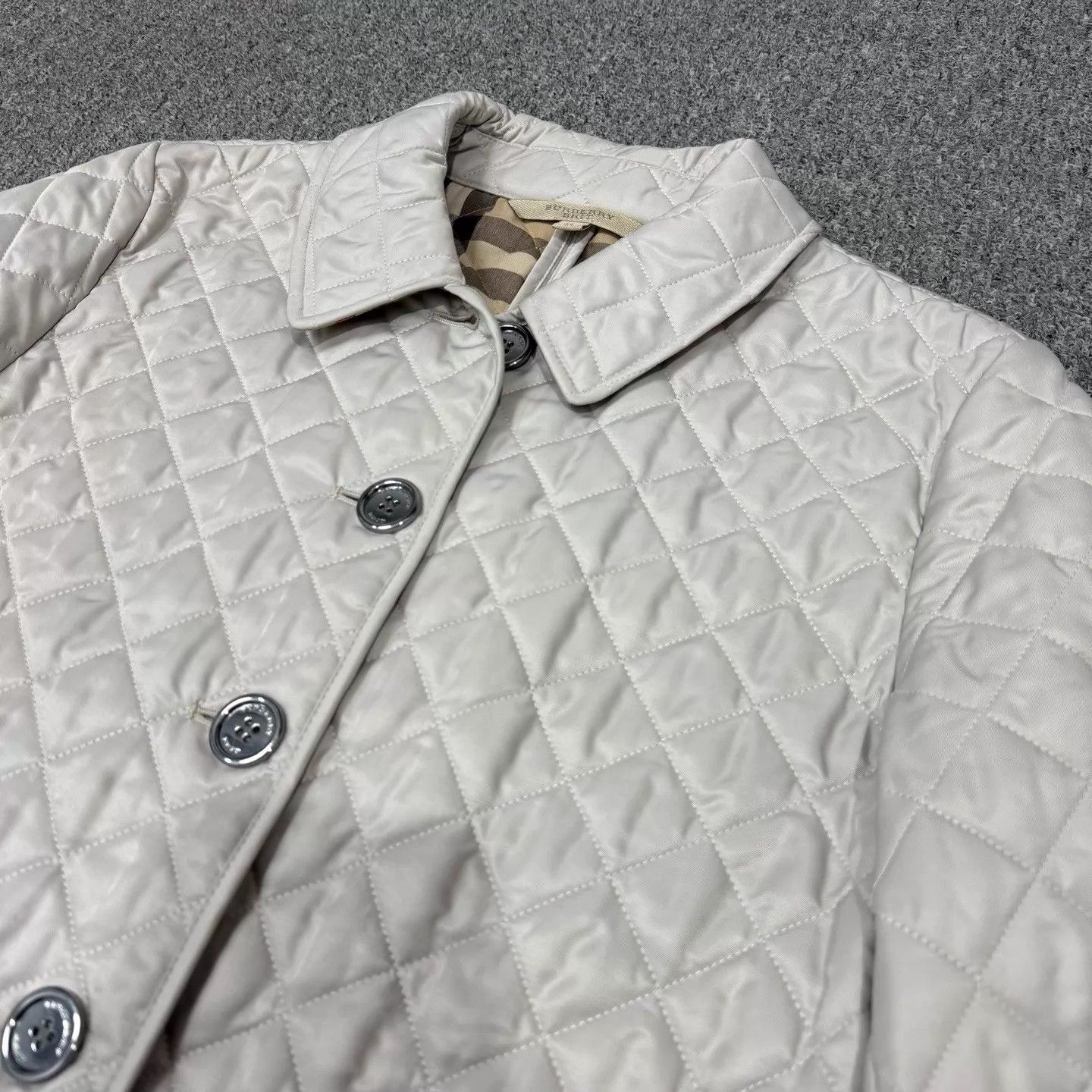 Burberry Burberry white check puffer jacket XL 99 new Size XL / US 12-14 / IT 48-50 - 3 Thumbnail