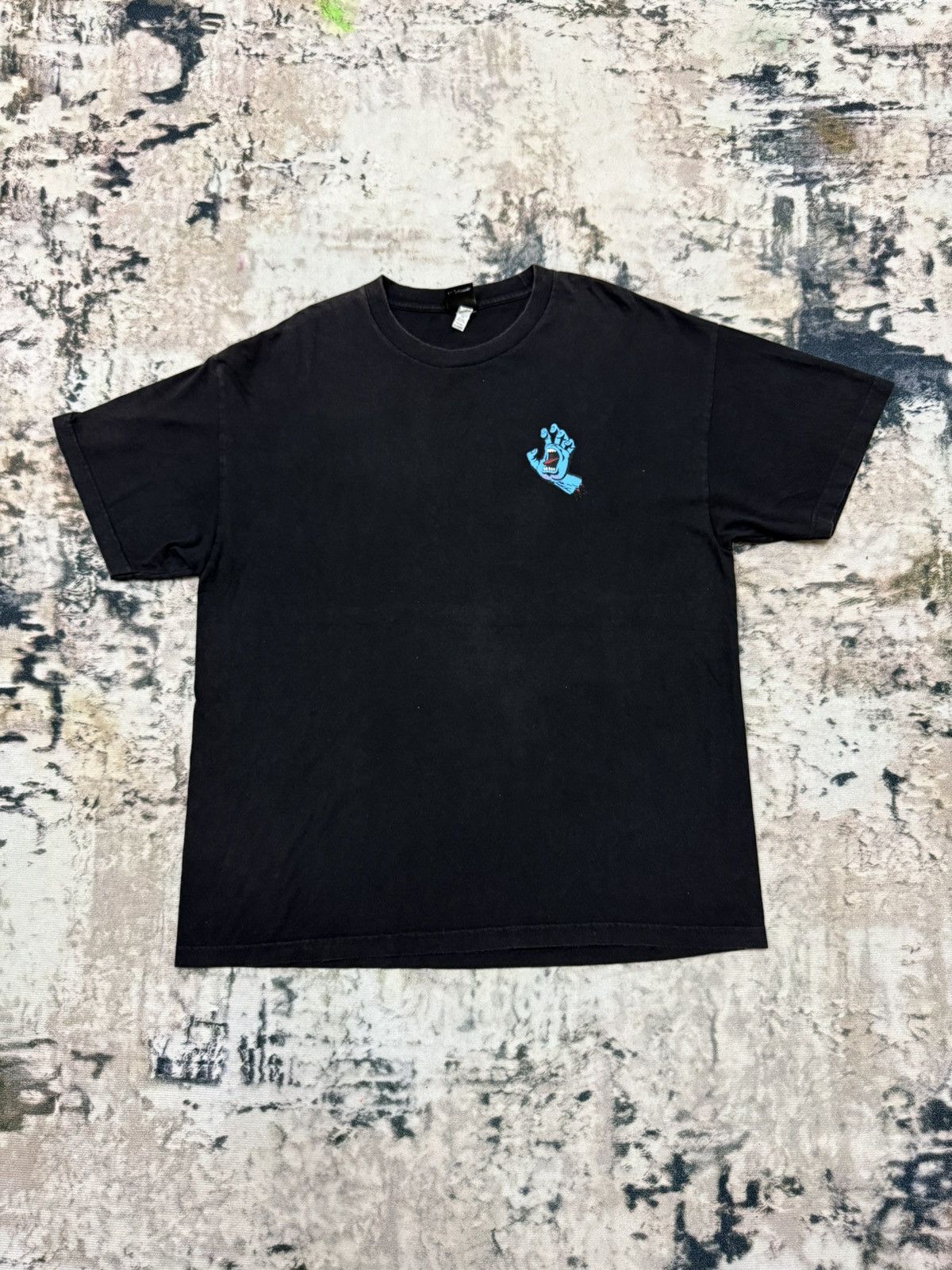 Santa Cruz Skateboards VINTAGE Y2K SANTA CRUZ SCREAMING HAND BACKHIT LOGO TSHIRT Size US XXL / EU 58 / 5 - 3 Thumbnail