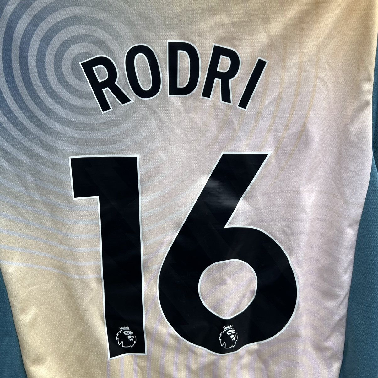 Puma Manchester City soccer jersey football 2024 2025 Rodri Size US S / EU 44-46 / 1 - 10 Thumbnail