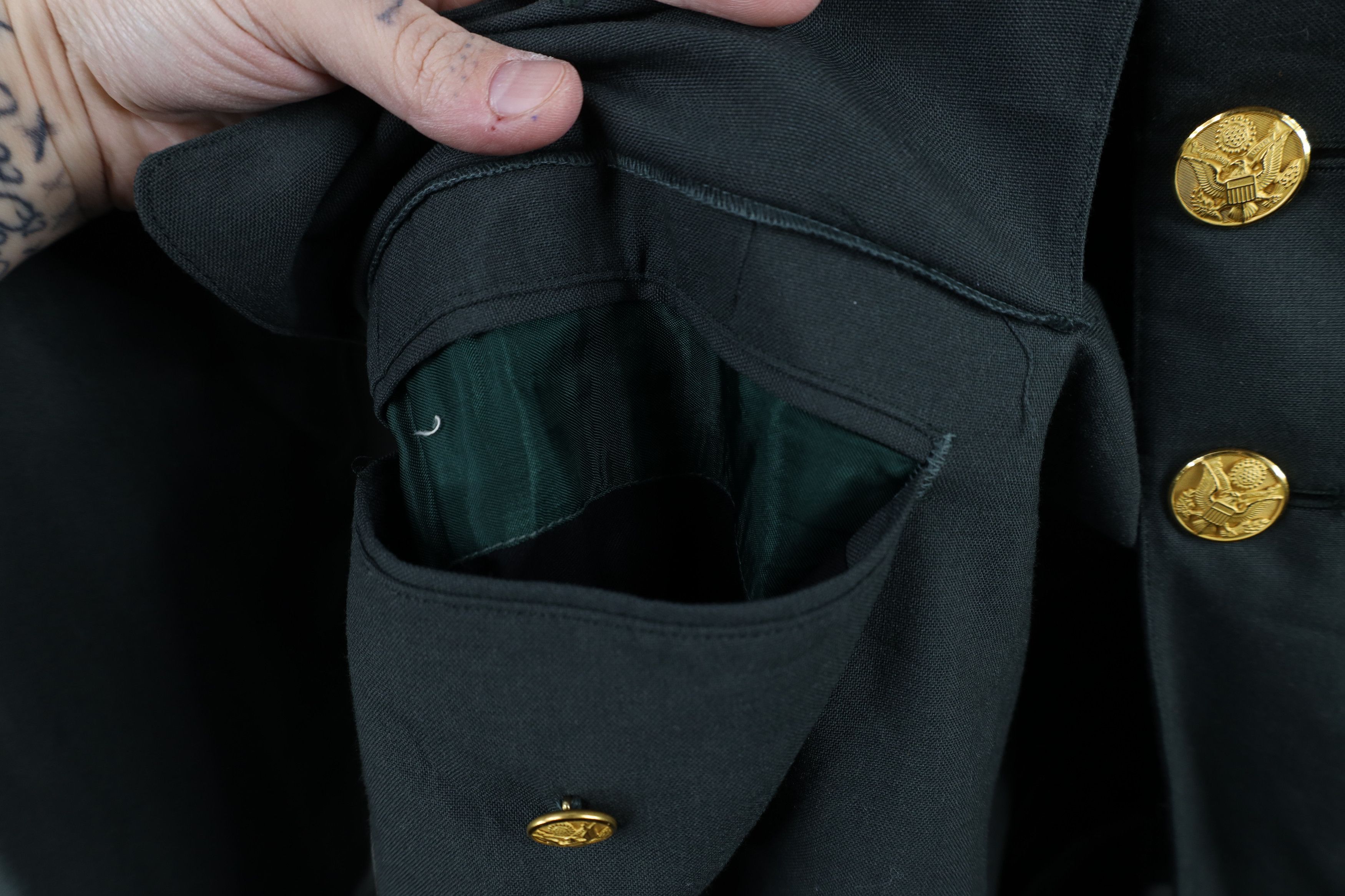 Vintage Vintage 60s Vietnam War AG-344 Class 3 Army Officer Jacket Size US XL / EU 56 / 4 - 7 Thumbnail