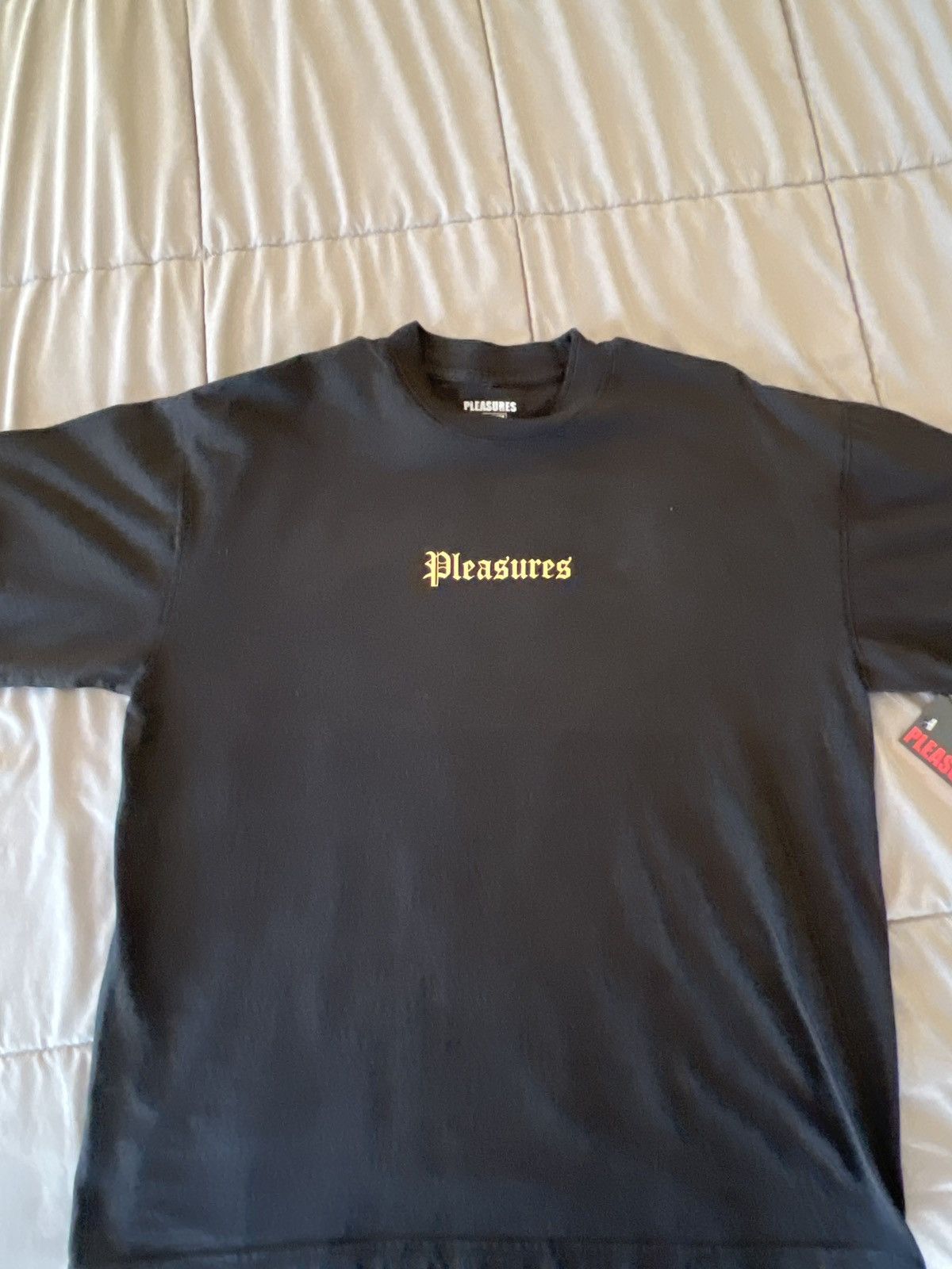 Pleasures PLEASURES X FORTNITE Size US M / EU 48-50 / 2 - 1 Thumbnail