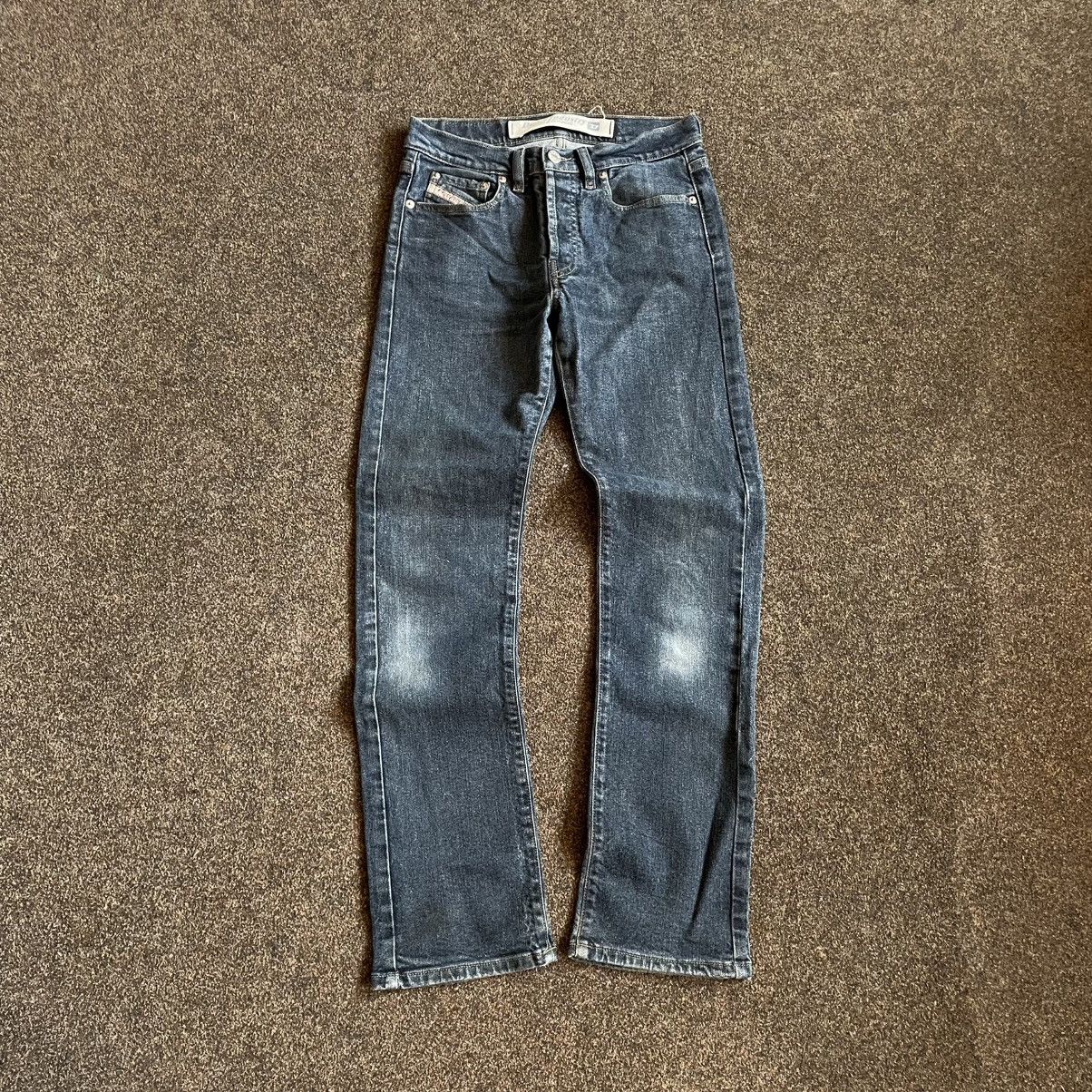 Vintage Vintage Y2K Diesel Jeans Thrashed Faded Grunge Skate Logo 26 Size 26" / US 2 / IT 38 - 1 Thumbnail