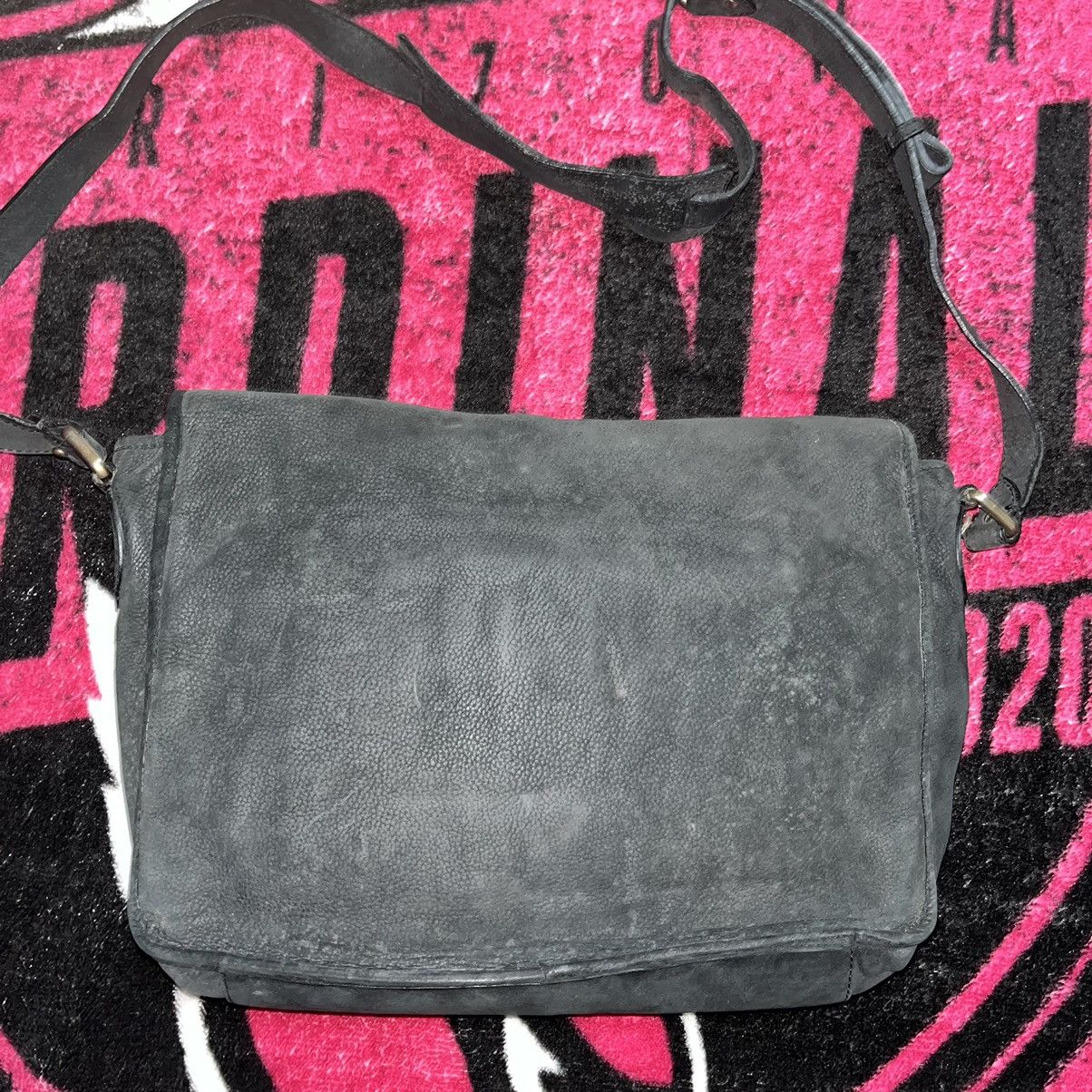 A.P.C. Vintage A.P.C Cow Leather Messenger Bag Size ONE SIZE - 8 Thumbnail