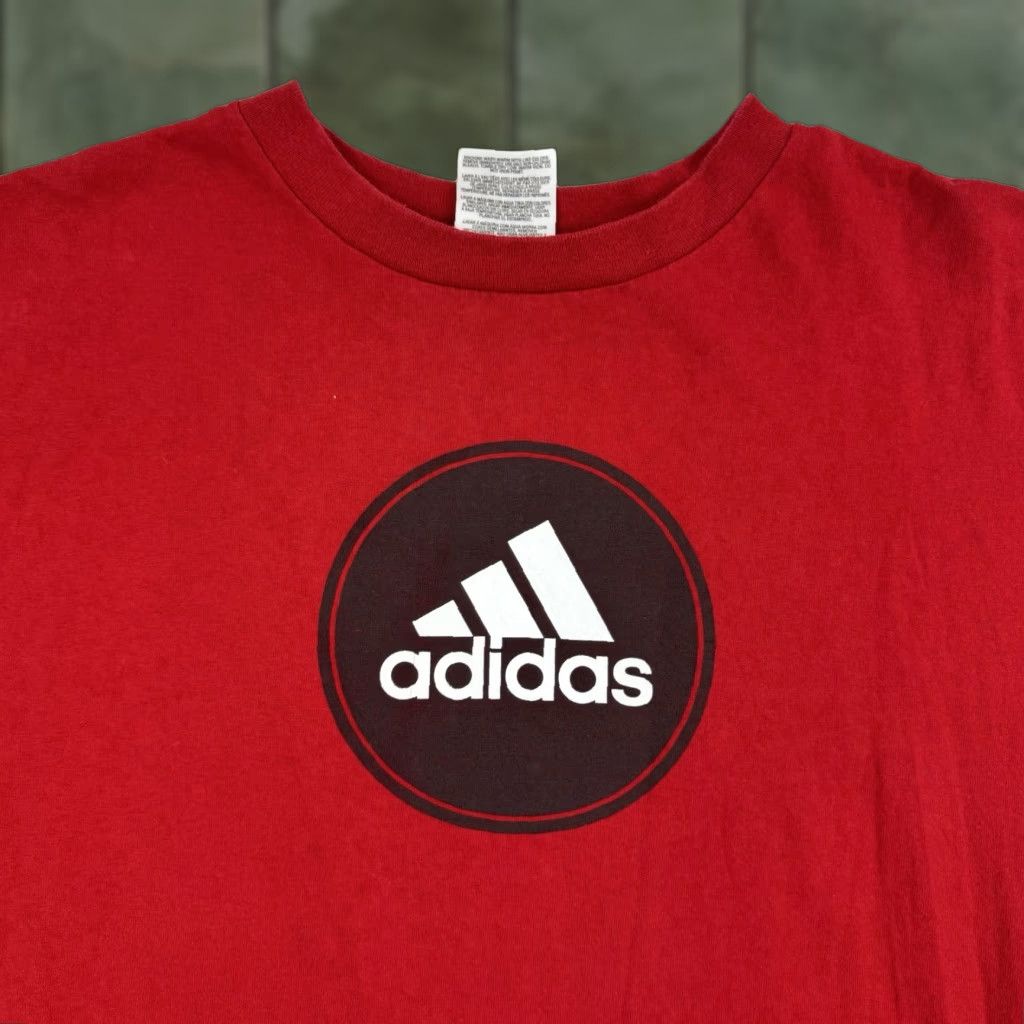 Adidas VINTAGE adidas T Shirt Adult XL Red Center Logo Y2K Sports Soccer Circle Logo Mens XL red adidas T Shirt Size US XL / EU 56 / 4 - 1 Thumbnail