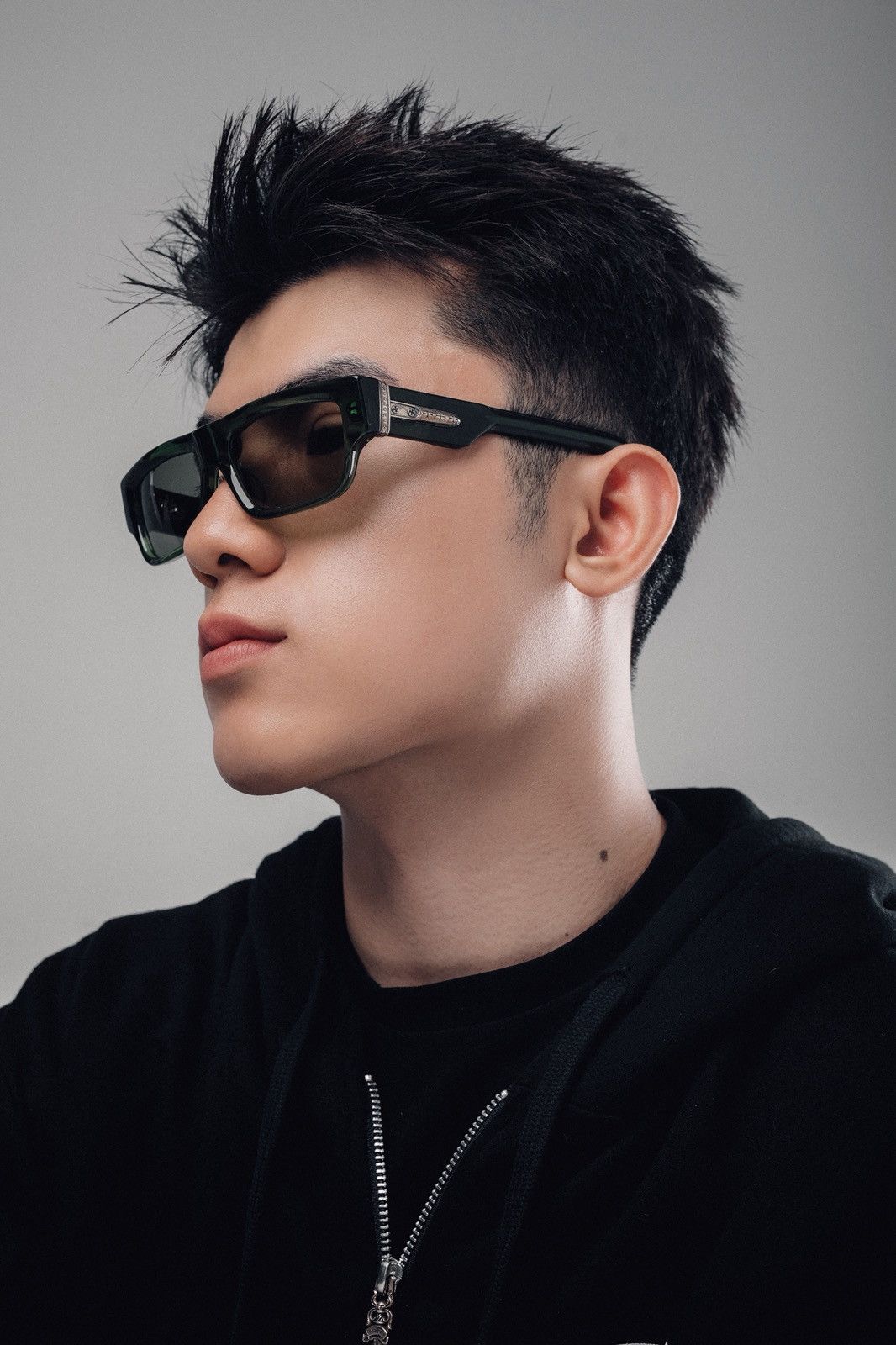 Chrome Hearts CHROME HEARTS GIRTH QUAKE DARK OLIVE SUNGLASSES Size ONE SIZE - 10 Thumbnail