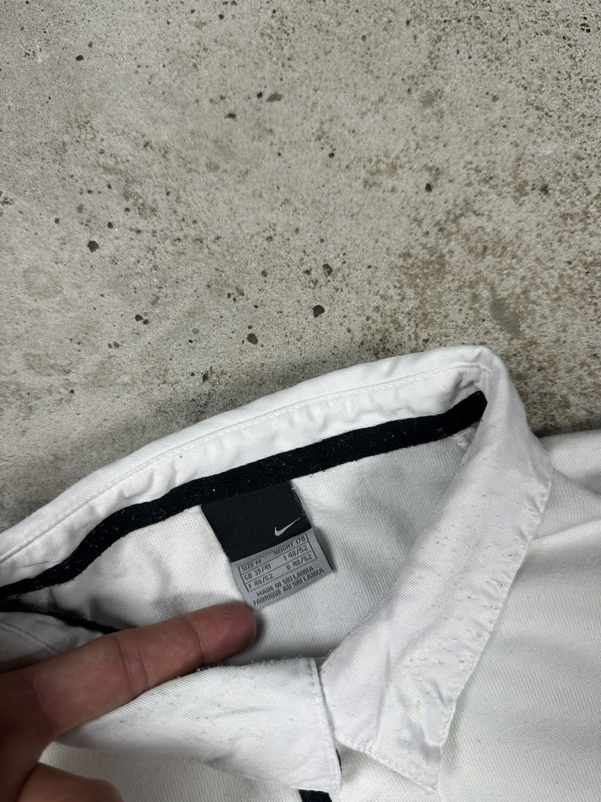 Nike Vintage Y2K Nike Polo Rugby Long Sleeve Tee White Swoosh Size US M / EU 48-50 / 2 - 6 Thumbnail