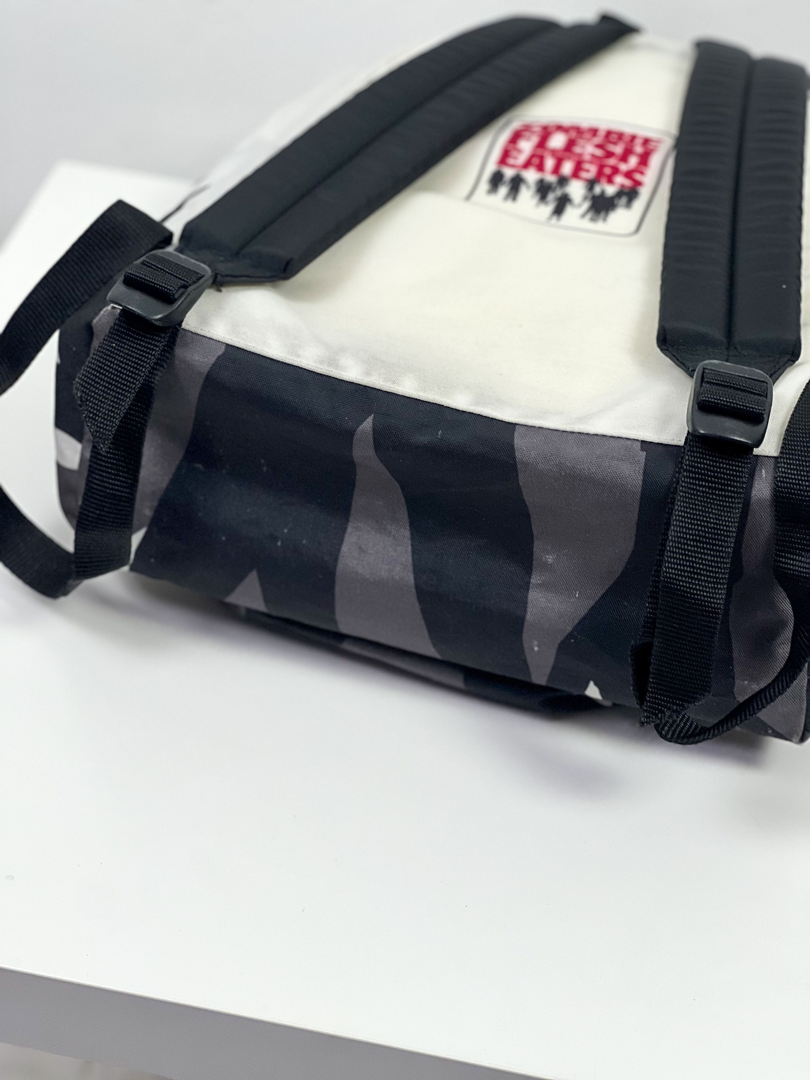 Eastpak EASTPAK x ZOMBIE ATTACK bag Size ONE SIZE - 7 Thumbnail