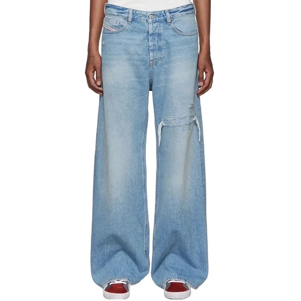 image of Distressed Denim Wide Leg Baggy Hole Cut Washed Jean in Blue, Men's (Size 30)