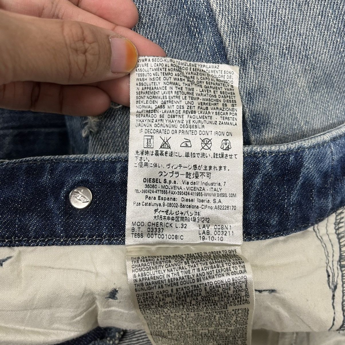 Diesel Vinatge Diesel Utility Distressed Denim Jeans Size US 32 / EU 48 - 15 Thumbnail
