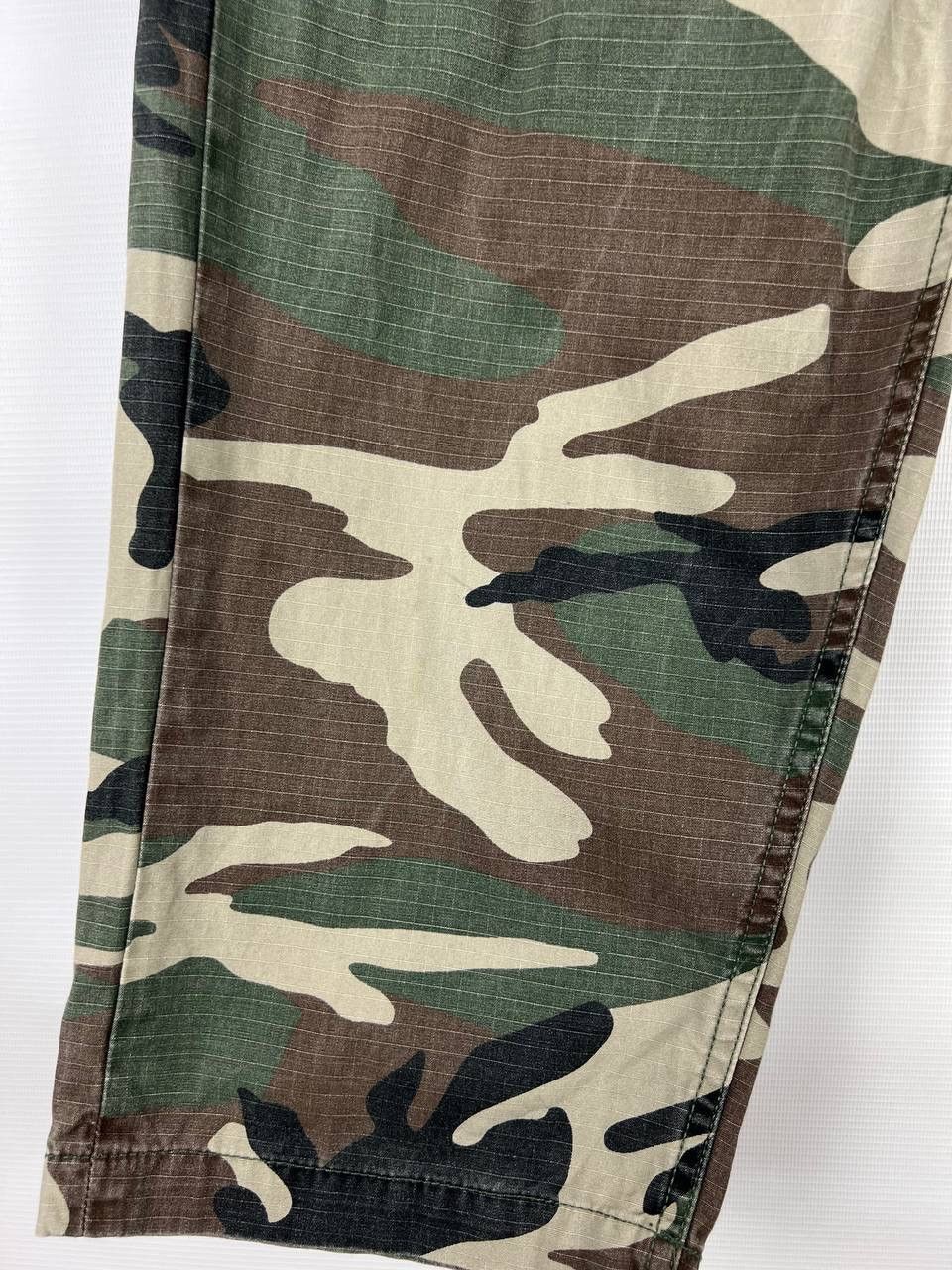 Obey Obey Worldwide camo cargo pants size 30 Size US 30 / EU 46 - 7 Thumbnail