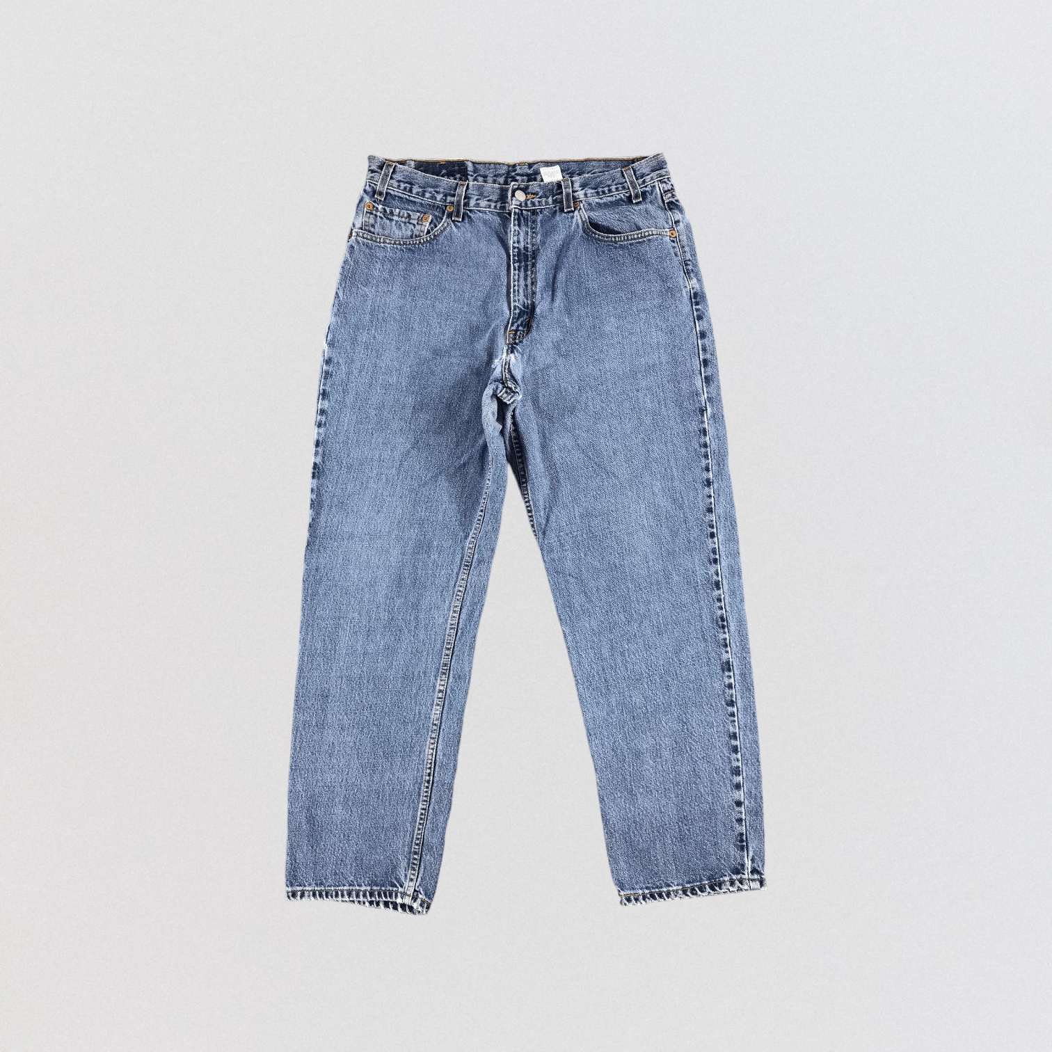 Levi's × Vintage Vintage 90s Blue Wash Levis 550 Jeans-JM1684 Size US 35 - 1 Thumbnail