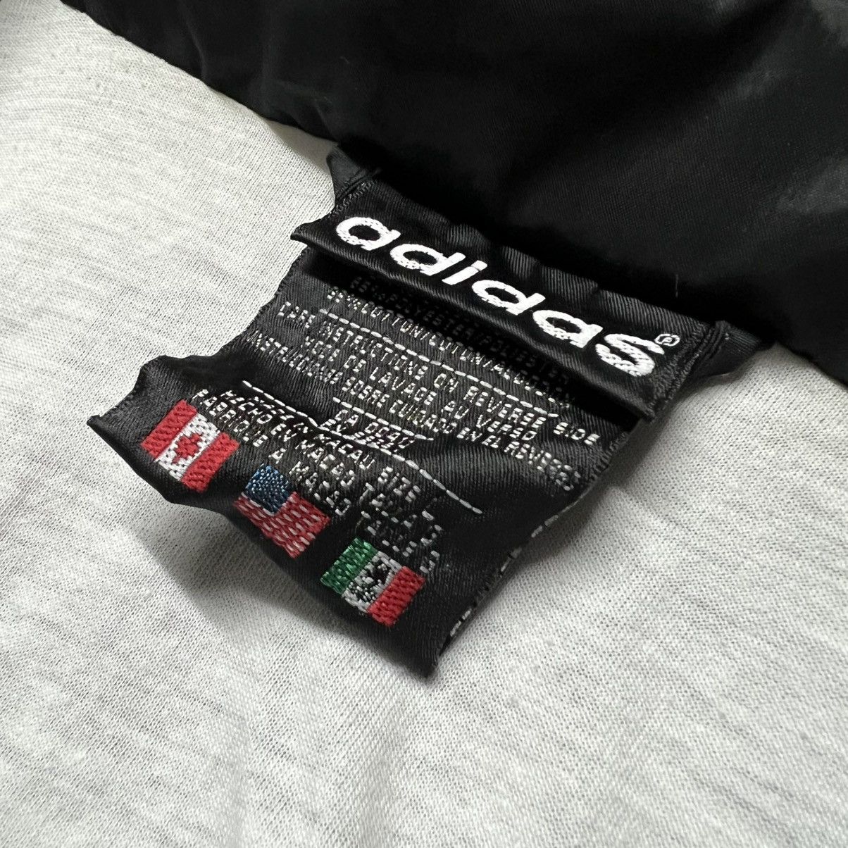 Adidas × Vintage Vintage 90’s Adidas Full-Zip Windbreaker Track Jacket Size US L / EU 52-54 / 3 - 10 Thumbnail
