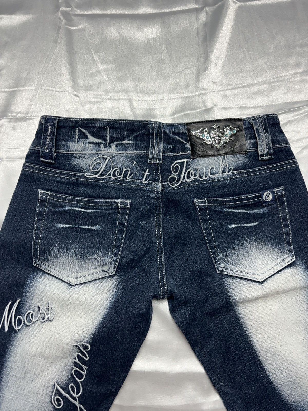 Vintage “Don’t touch” faded printed vintage flared denim jeans pants Size 26" / US 2 / IT 38 - 4 Thumbnail