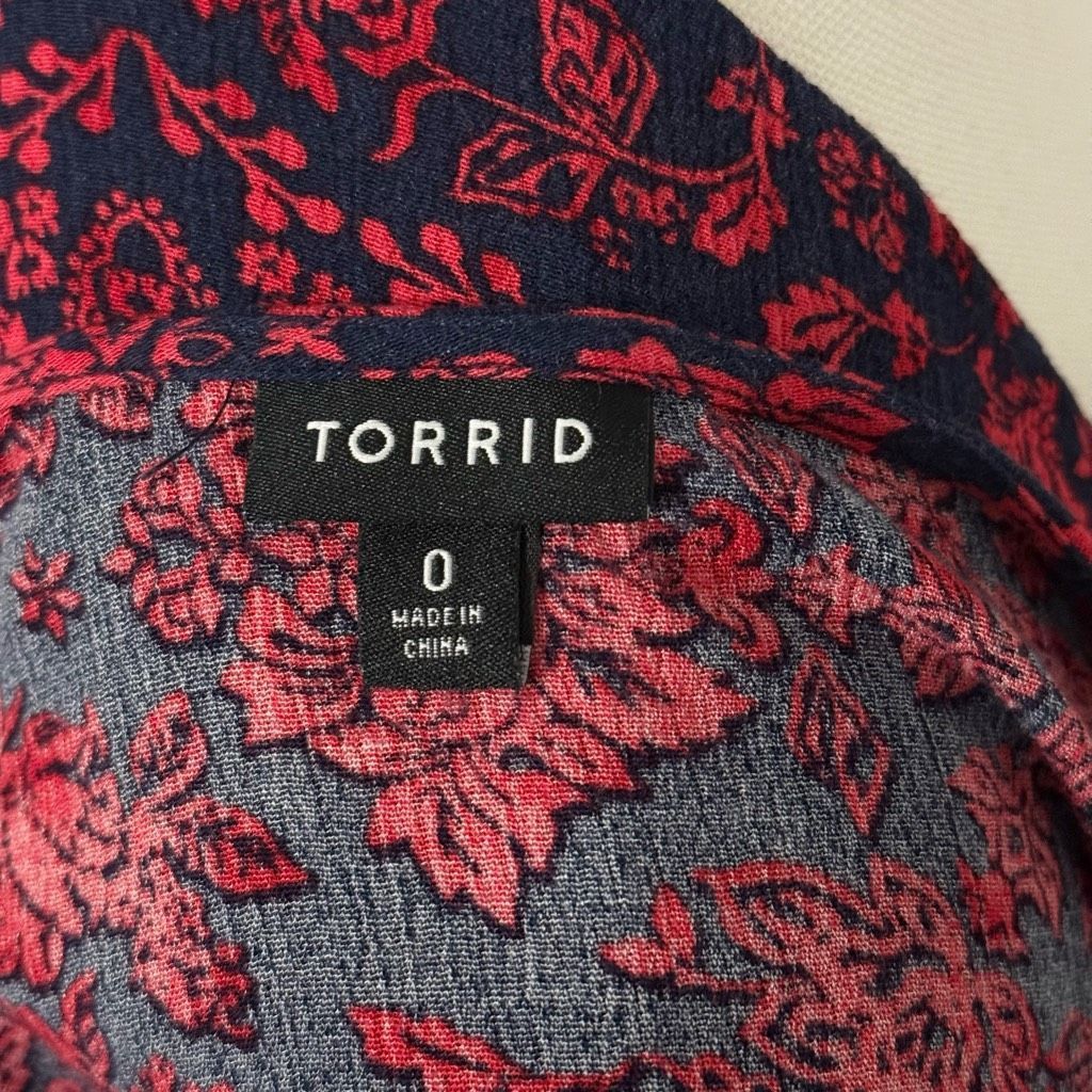 Other Torrid Navy Blue & Red Embroidered Crinkle Gauze Babydoll To Size L / US 10 / IT 46 - 10 Thumbnail