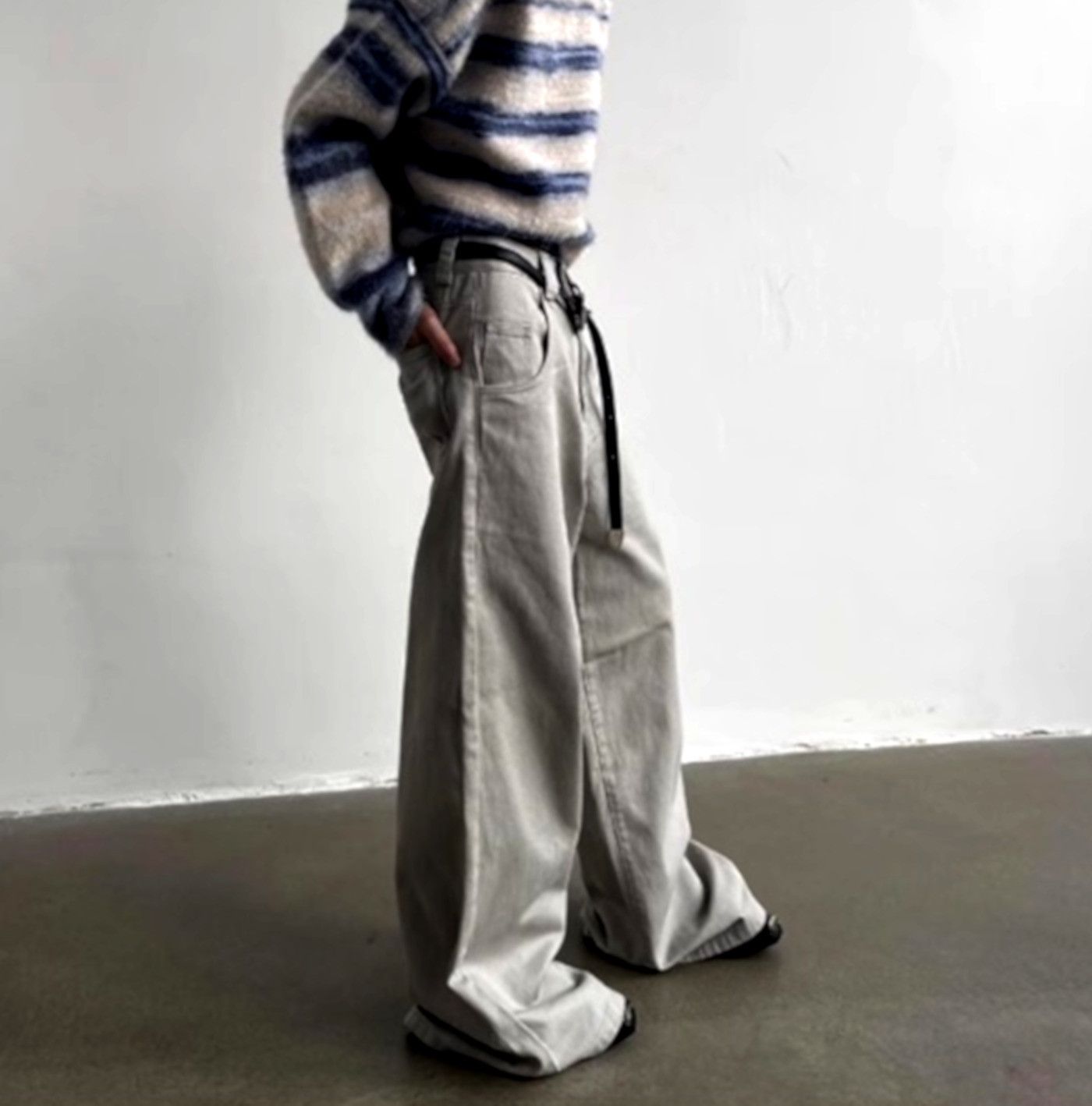 Designer × Japanese Brand × Vintage Vintage Hippie Oversize Wide Leg Washed Pants Streetwear Size US 32 / EU 48 - 2 Thumbnail