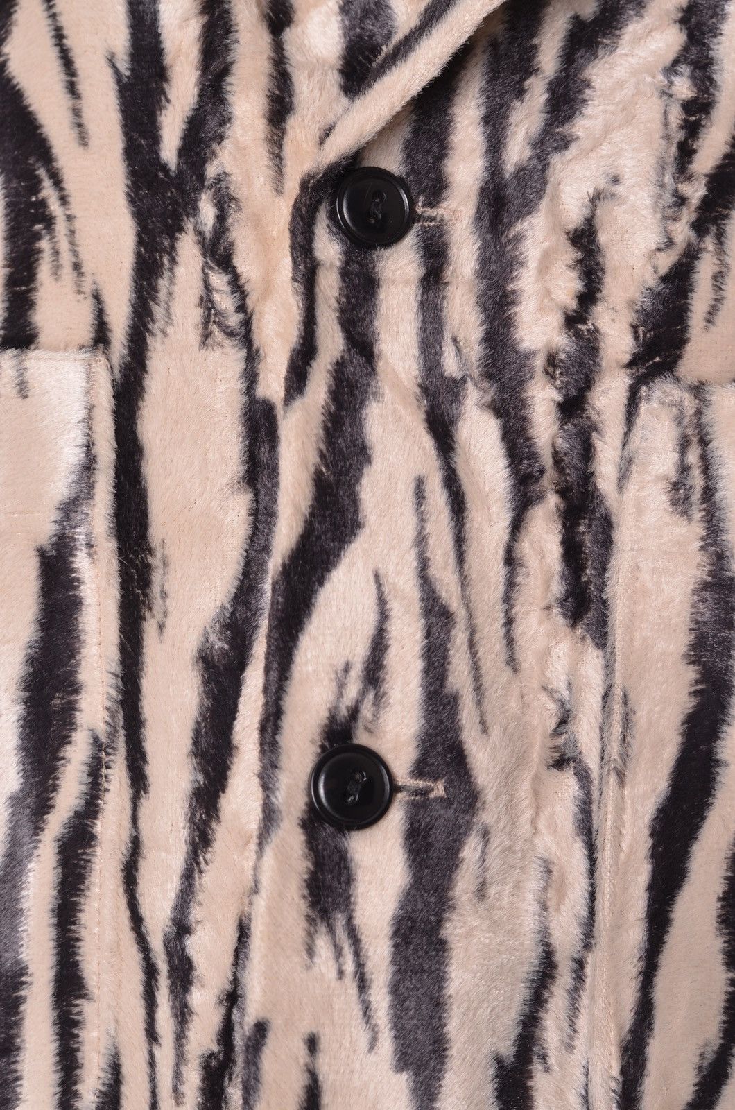 Neighborhood Neighborhood fur r-shirt luxury tiger camo size Size US L / EU 52-54 / 3 - 5 Thumbnail